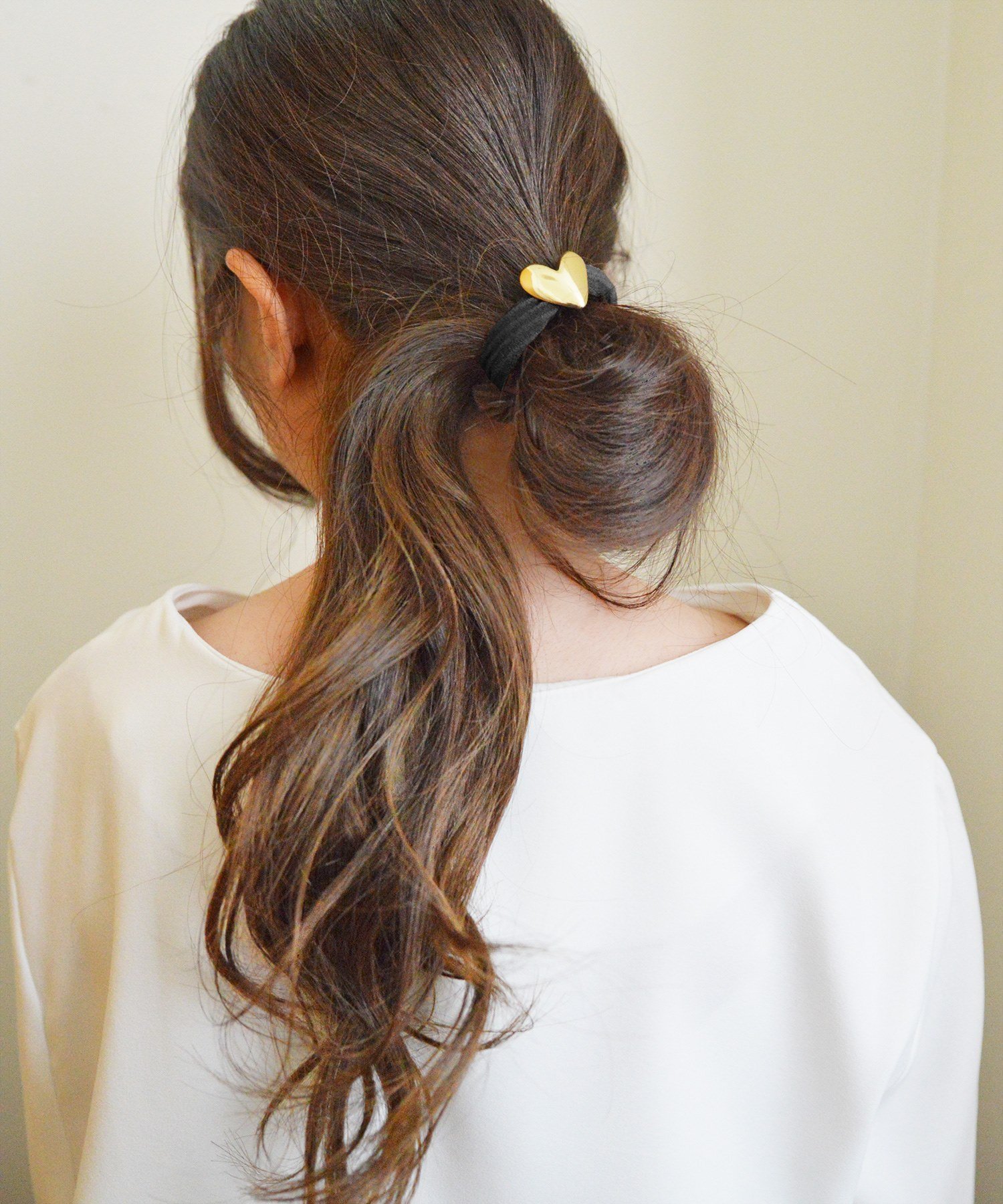 【SALE／40%OFF】styiro 結び跡がつきづらいメタルハートヘアゴム イストワール ヘアアクセサリー ヘアゴム ブラウン ブラック