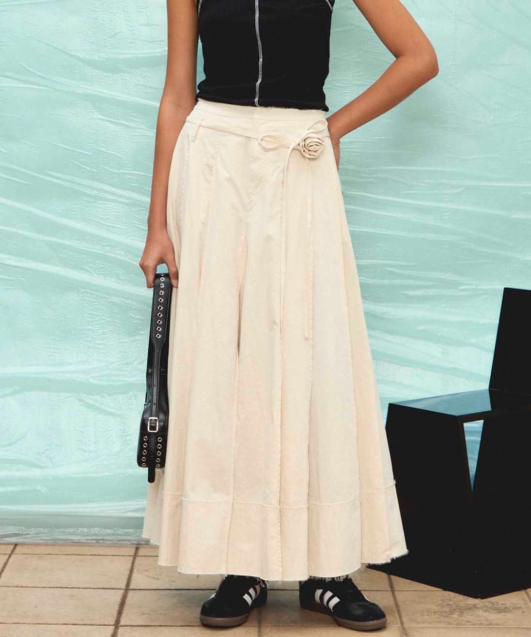 MAISON SPECIAL Pleated Cotton Pants メゾンスペシャル パンツ その他のパンツ ホワイト ブラック