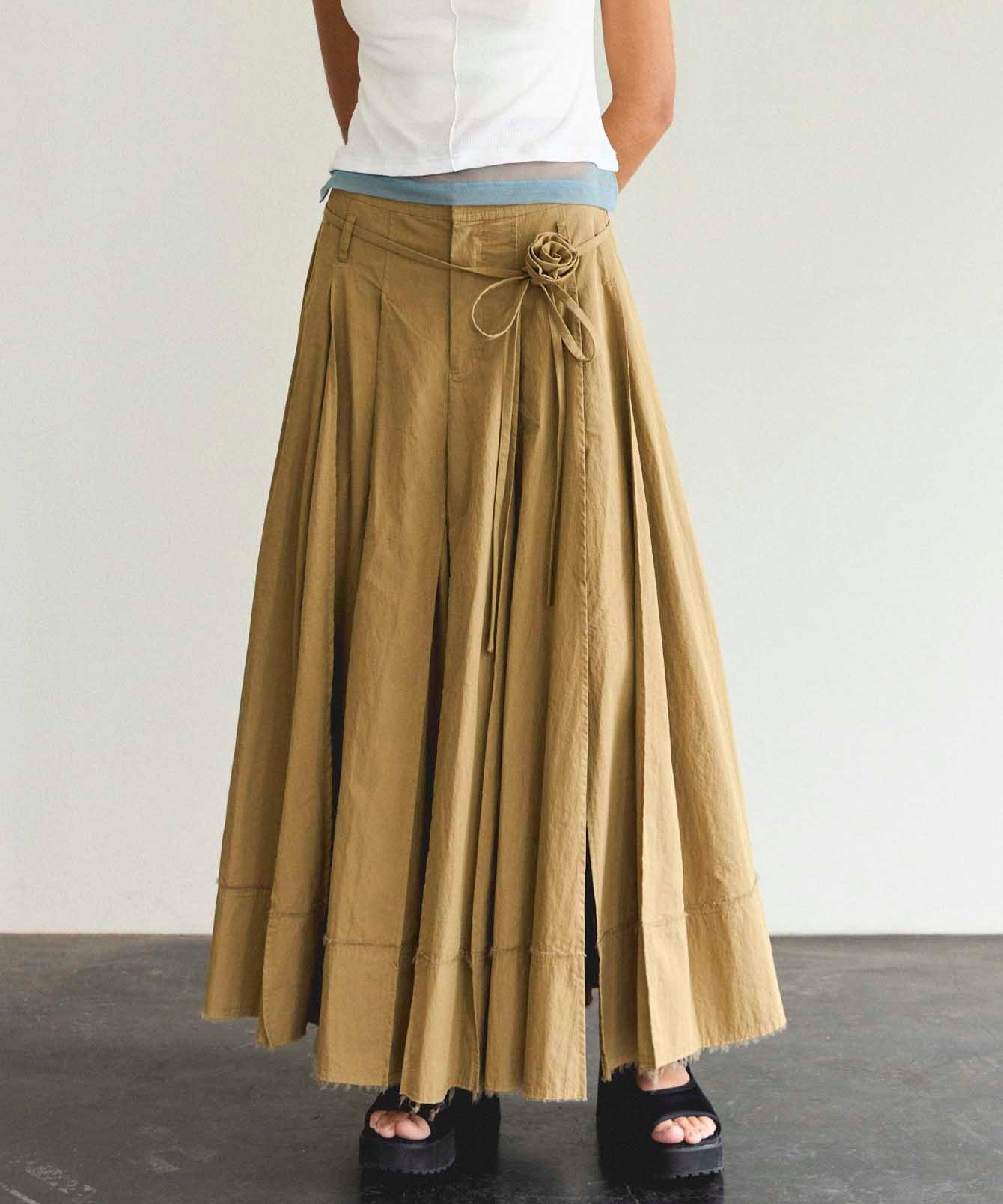 MAISON SPECIAL Pleated Cotton Pants メゾンスペシャル パンツ その他のパンツ ホワイト ブラック