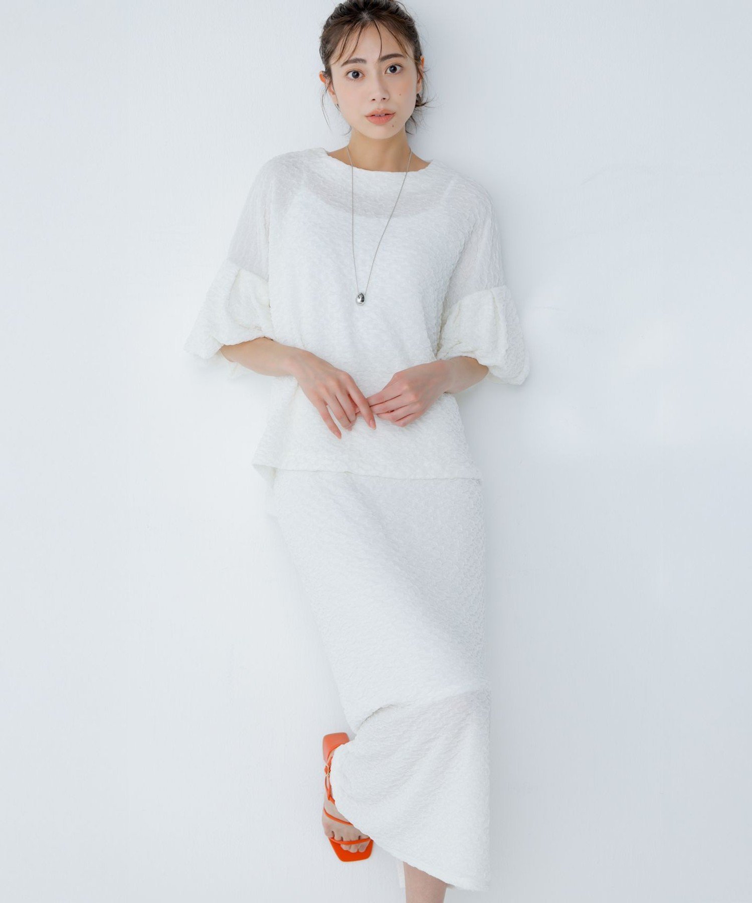 #Newans 【金子綾さんインスタライブご紹介アイテム】【洗える/セットアップ可能】ふくれジャガード パフスリーブブラウス ハッシュニュアンス トップス カットソー・Tシャツ ブラック ホワイト