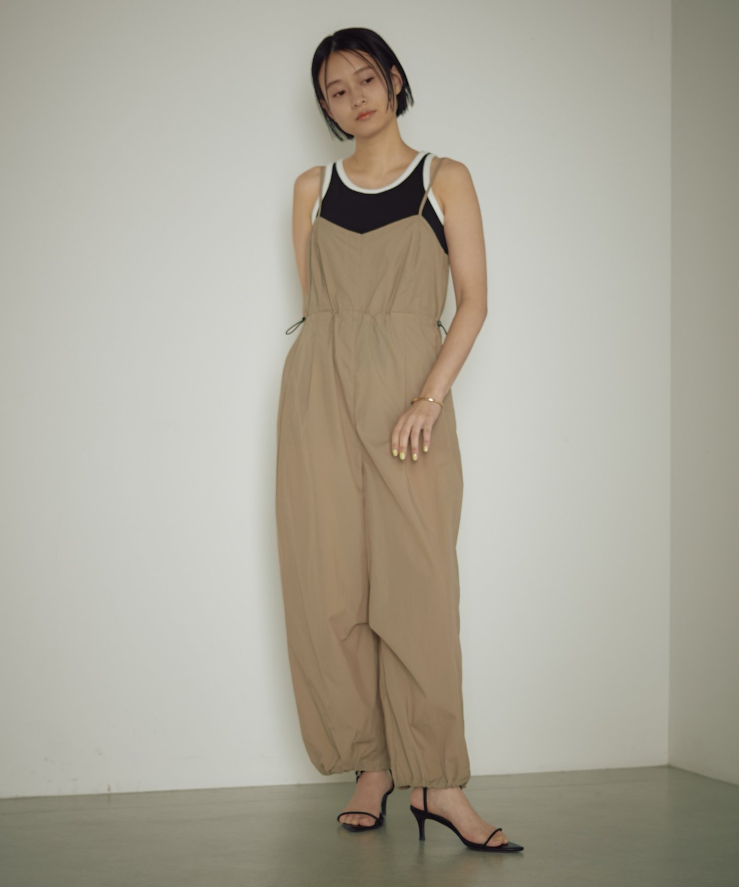 【SALE／68%OFF】PAL GROUP OUTLET 【earthy_】ナイロンキャミサロペット パル グループ アウトレット オールインワン・オーバーオール オーバーオール・サロペット ベージュ ブラック【送料無料】