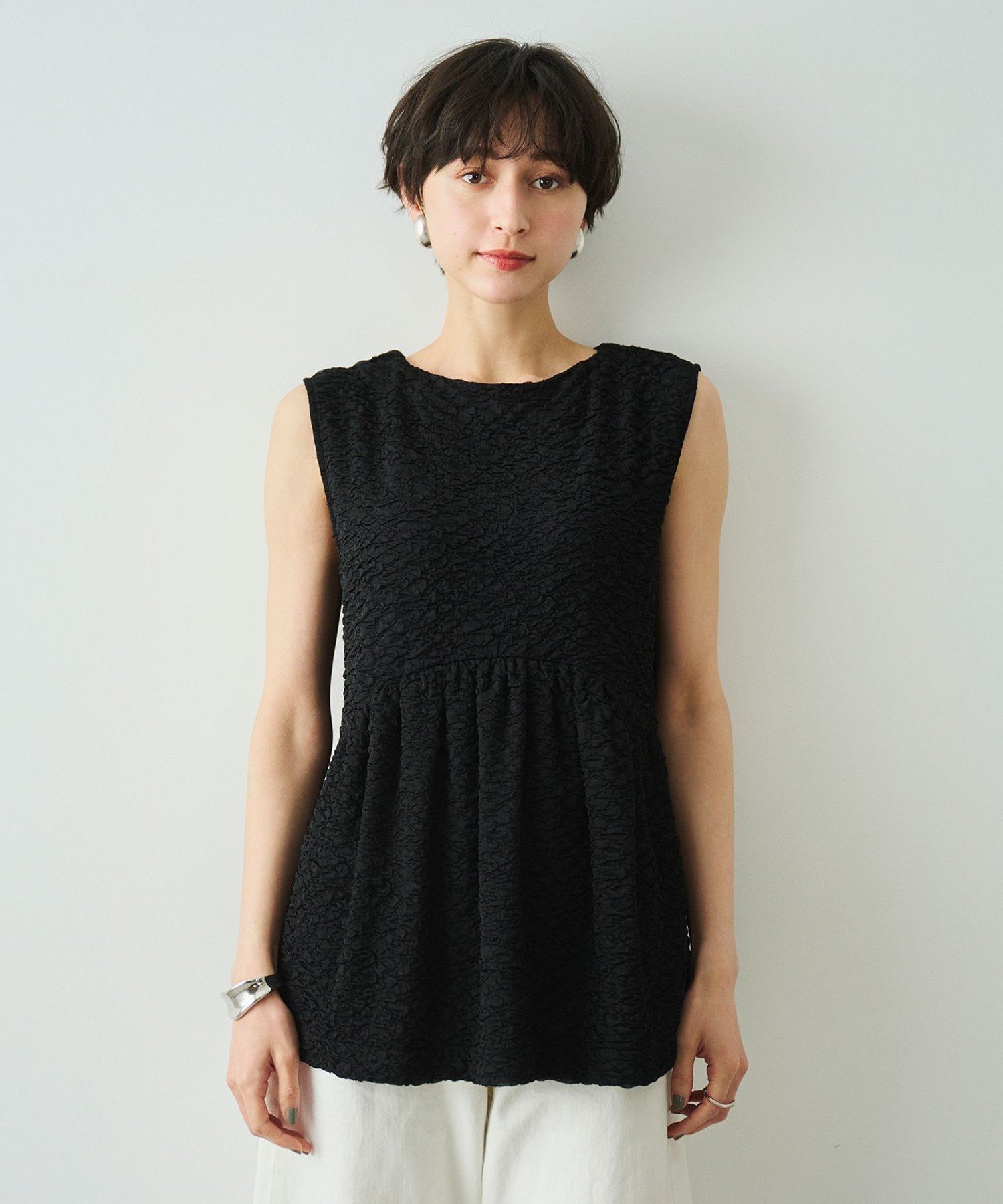 #Newans 【金子綾さんインスタライブご紹介アイテム】(セットアップ可能)ふくれジャガード ペプラムブラウス ハッシュニュアンス トップス カットソー・Tシャツ ホワイト ブラック
