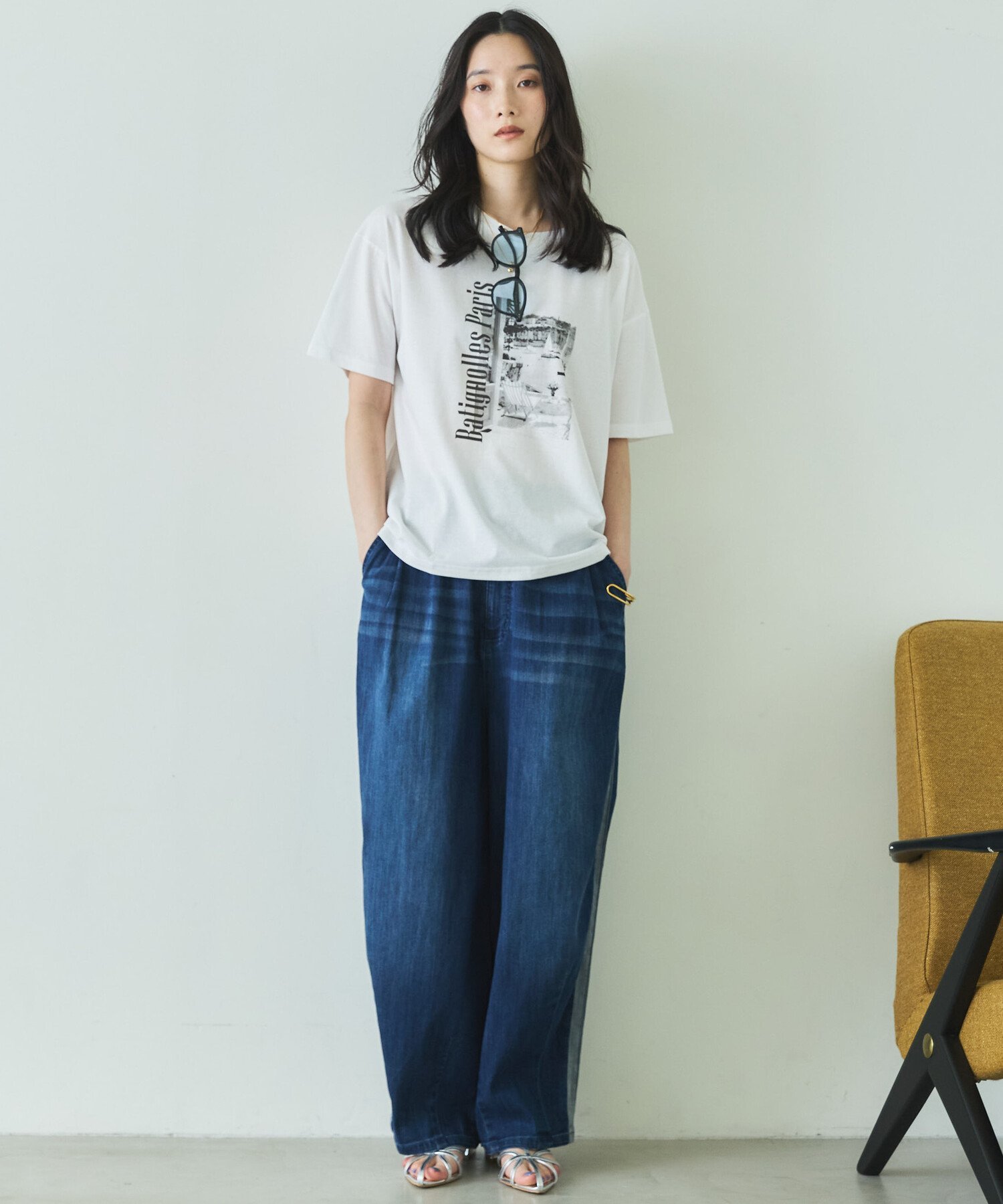 PARIS転写ロゴTee ドゥアルシーヴ トップス カットソー・Tシャツ ホワイト グリーン