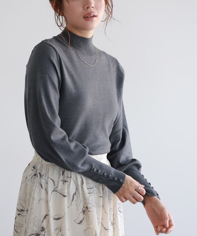 Pierrot ハイネッククルミボタンボリューム袖ニット ピエロ トップス ニット グリーン ブルー ピンク ホワイト ブラック グレー