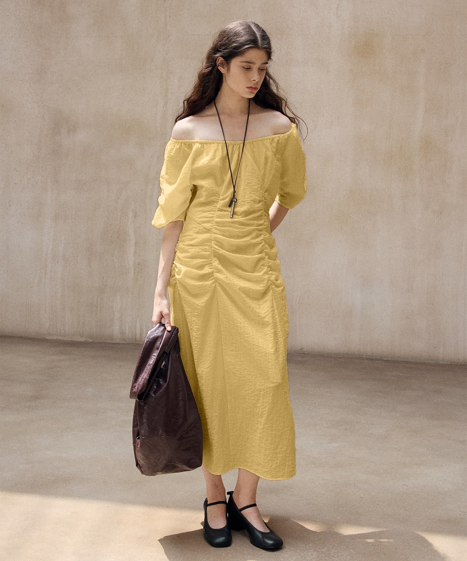 【SALE／15%OFF】DECADE CLASSIC DECADE CLASSIC シャーリングロングワンピース ディケイドクラシック ワンピース・ドレス ワンピース イエロー ブラック【送料無料】