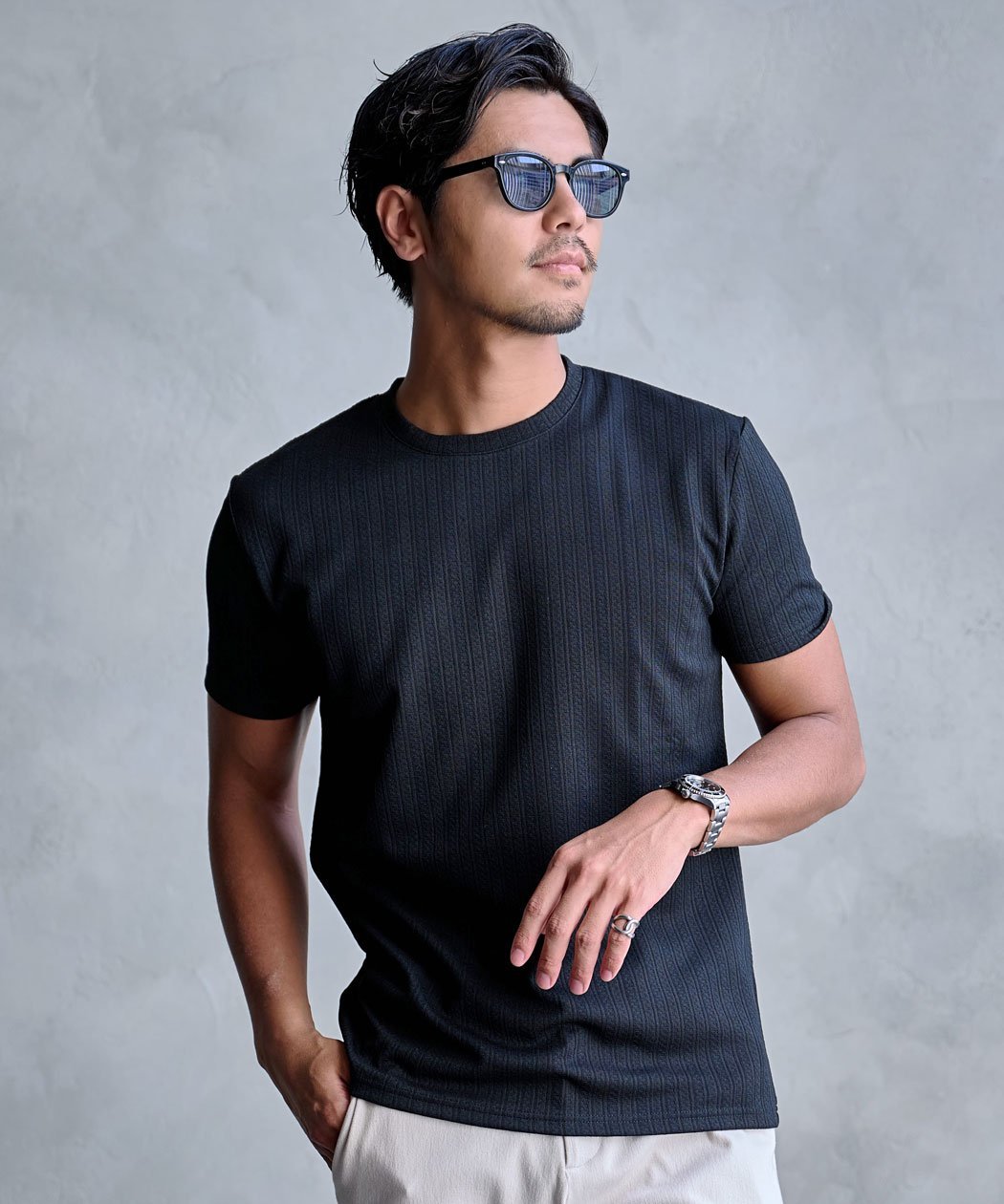CavariA スクエアストライプ半袖クルーネックTEE シルバーバレット トップス カットソー・Tシャツ ブラック ワインレッド ホワイト