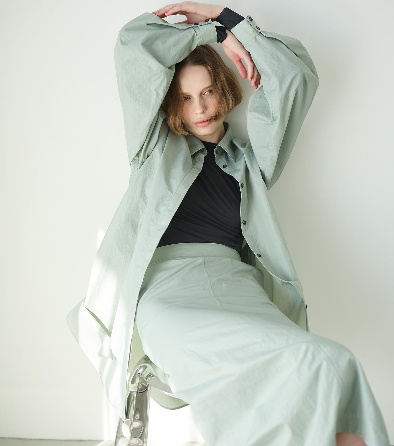 LE CIEL BLEU シルクアシンメトリックネックボディスーツ / Silky Asymmetric Neck Bodysuit ルシェルブルー トップス カットソー・Tシャツ ブラウン グレー