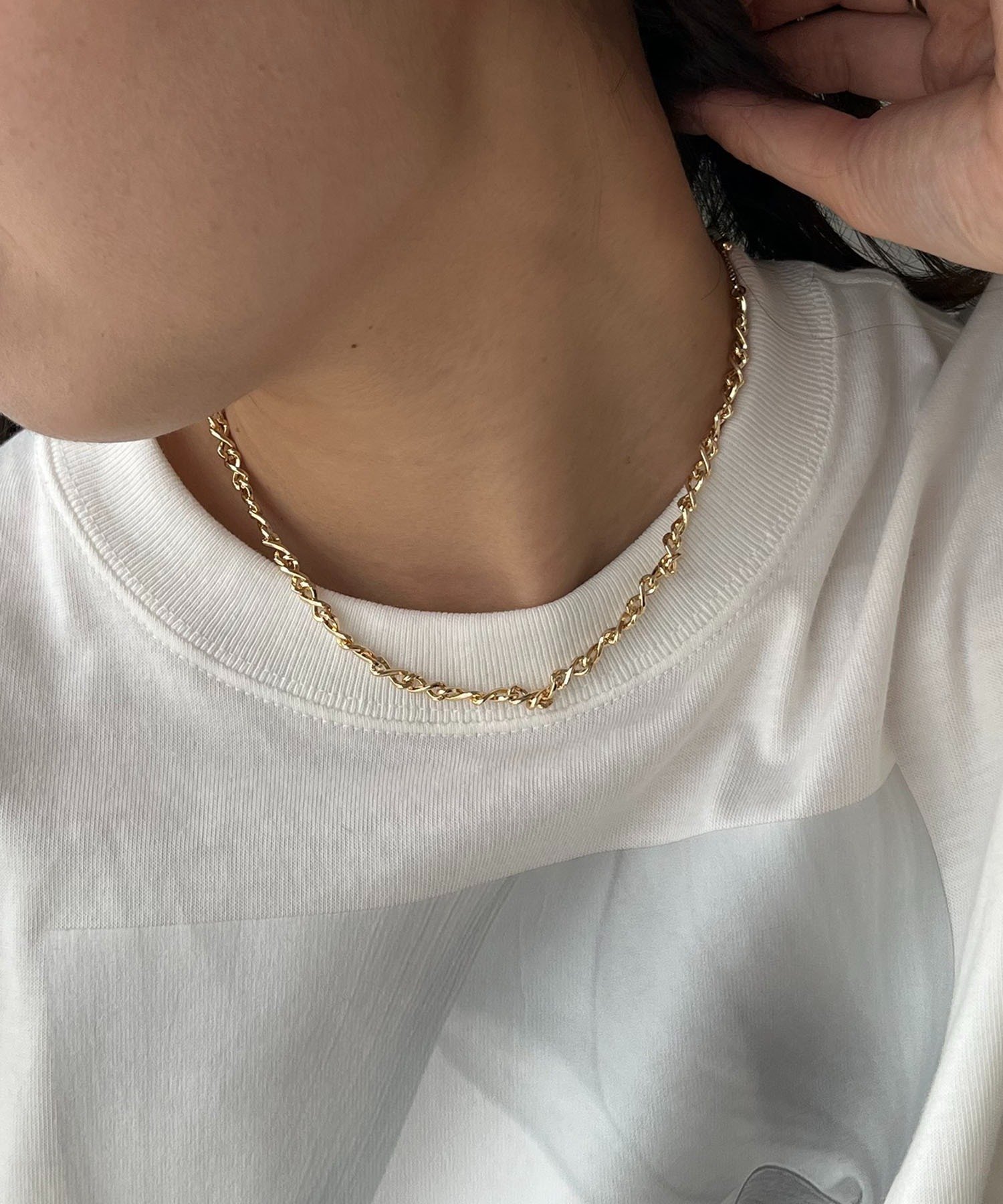 CAPRICIEUX LE'MAGE ＜GOLDY/ゴールディ＞ツイストチェーンショートネックレス カプリシュ　レマージュ アクセサリー・腕時計 リング・指輪 ゴールド シルバー