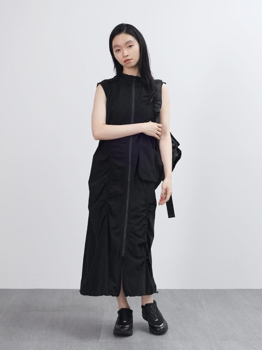 LASUD ドロストギャザーノースリーブジャケットワンピース ラシュッド ワンピース・ドレス その他のワンピース・ドレス ブラック