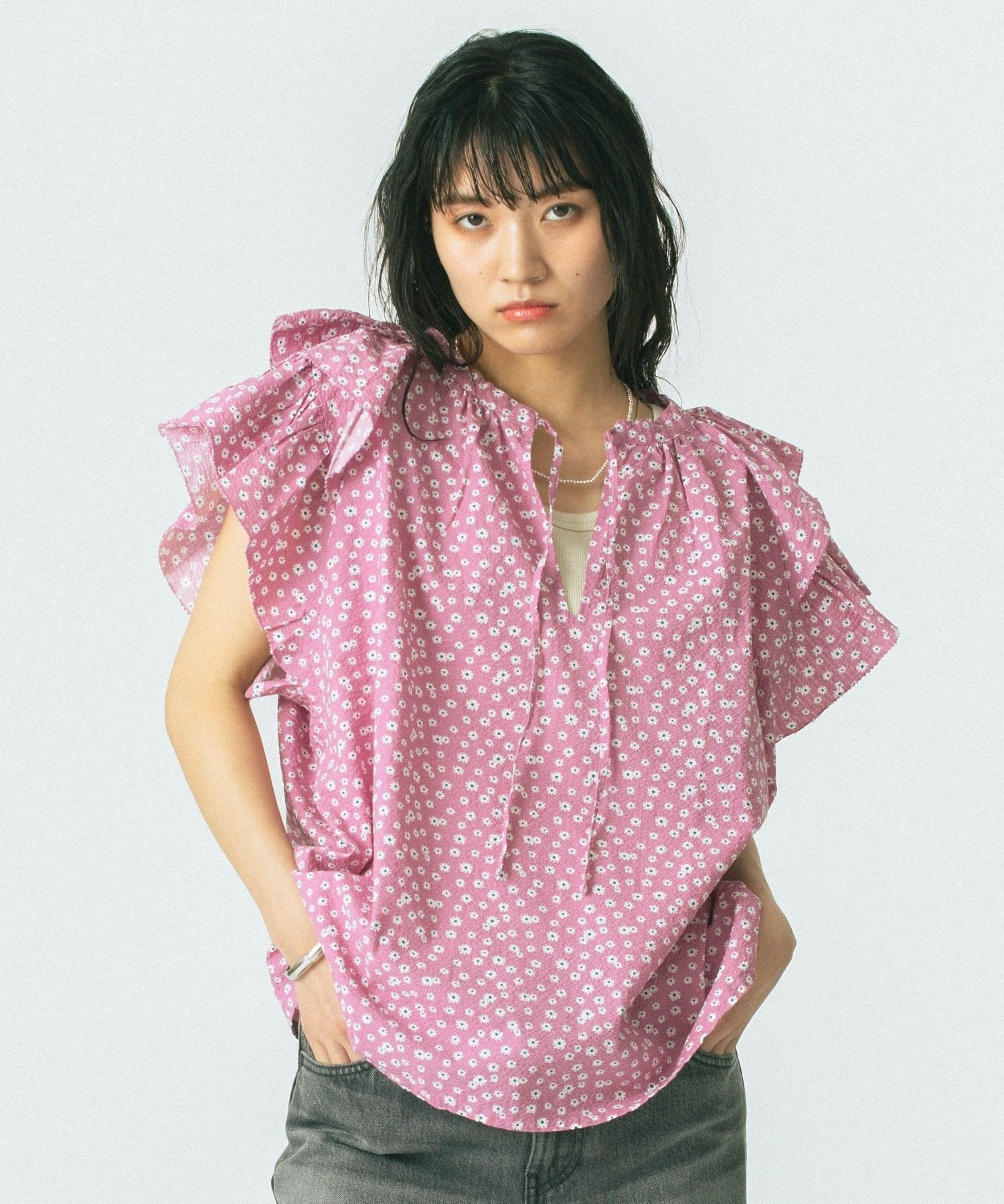 ROSE BUD SUCKER FRILL BLOUSE ローズバッド トップス シャツ・ブラウス ピンク