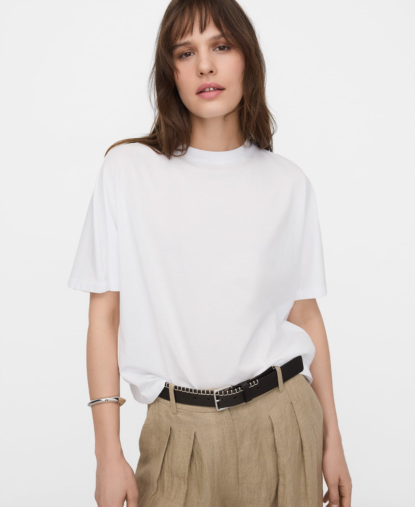 ADOLFO DOMINGUEZ AラインTシャツ(スペイン産コットン100%)【26SS】 アドルフォドミンゲス トップス カットソー・Tシャツ ホワイト ブラック
