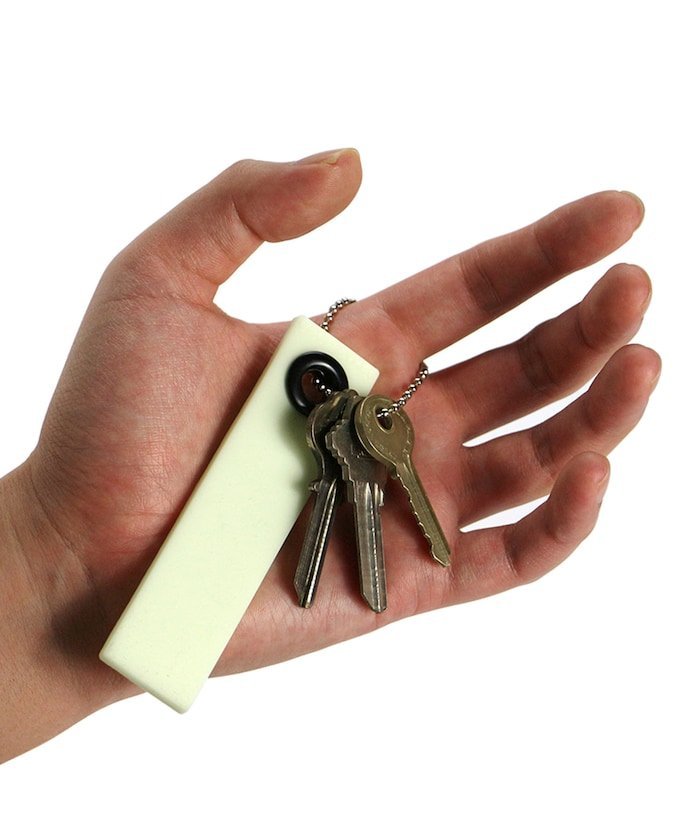 Rakuten FashionのDETAIL AFTER BURNER GLOW TAG アフターバーナー グロータグ 蓄光キータグ フリークスストア 財布・ポーチ・ケース コインケース・小銭入れ・札入れ イエロー｜アングル3