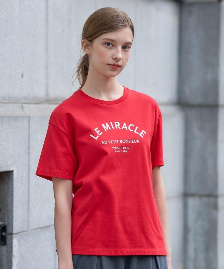 ル ミラクルロゴT ドレステリア トップス カットソー・Tシャツ ホワイト レッド