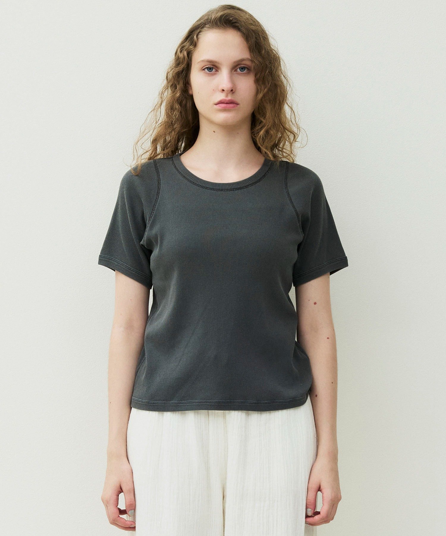 Johnbull Private labo ナローショルダーテレコTシャツ ジョンブルプライベートラボ トップス カットソー・Tシャツ グレー ベージュ