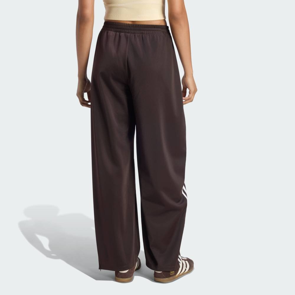 【公式】アディダス adidas 返品可 ファイヤーバード バレル パンツ アディダス パンツ その他のパンツ ブラウン