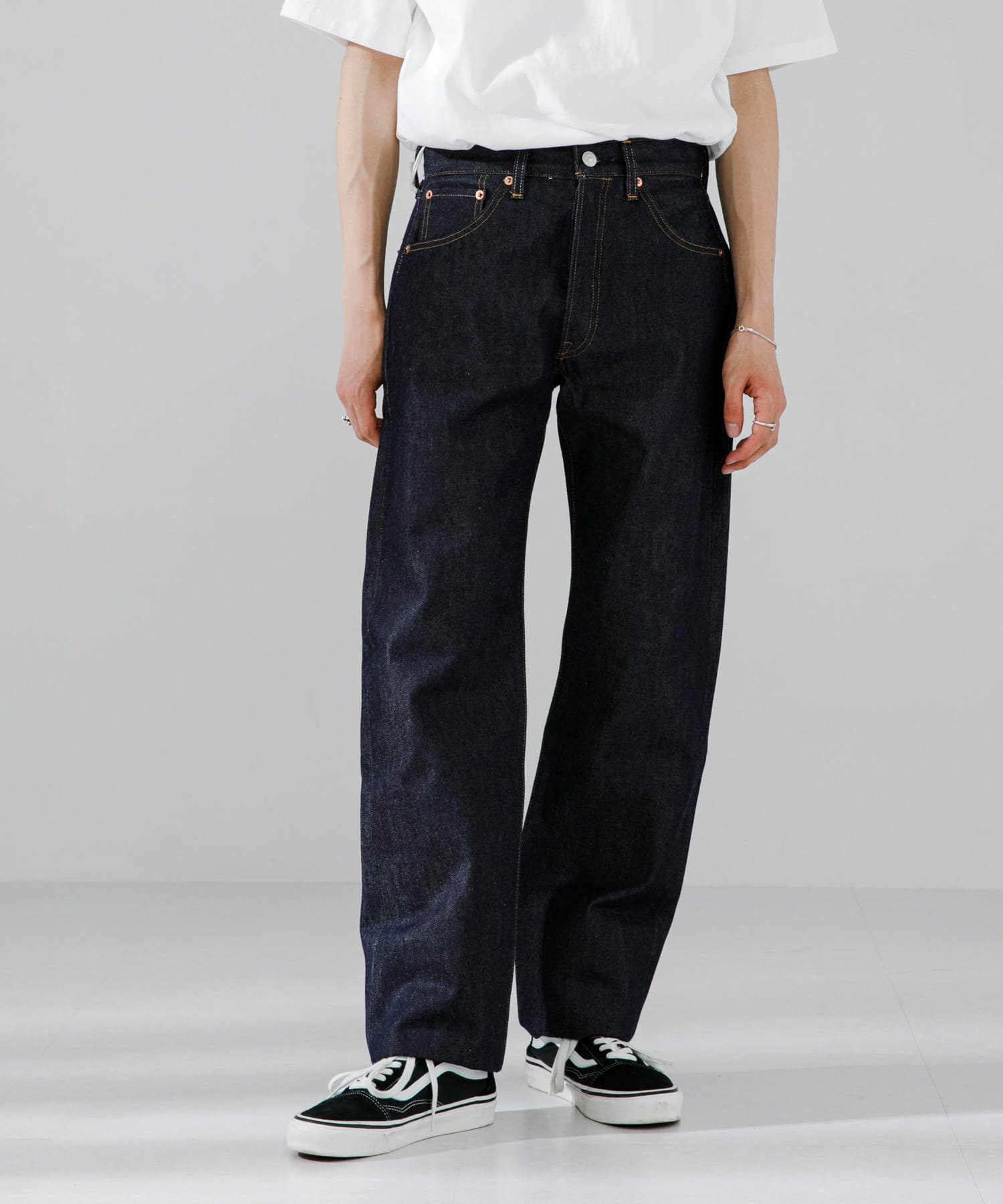 楽天Rakuten FashionURBAN RESEARCH BUYERS SELECT Levi's Vintage Clothing 1955 501JEANS ORGANIC ユーアールビーエス パンツ ジーンズ・デニムパンツ【送料無料】