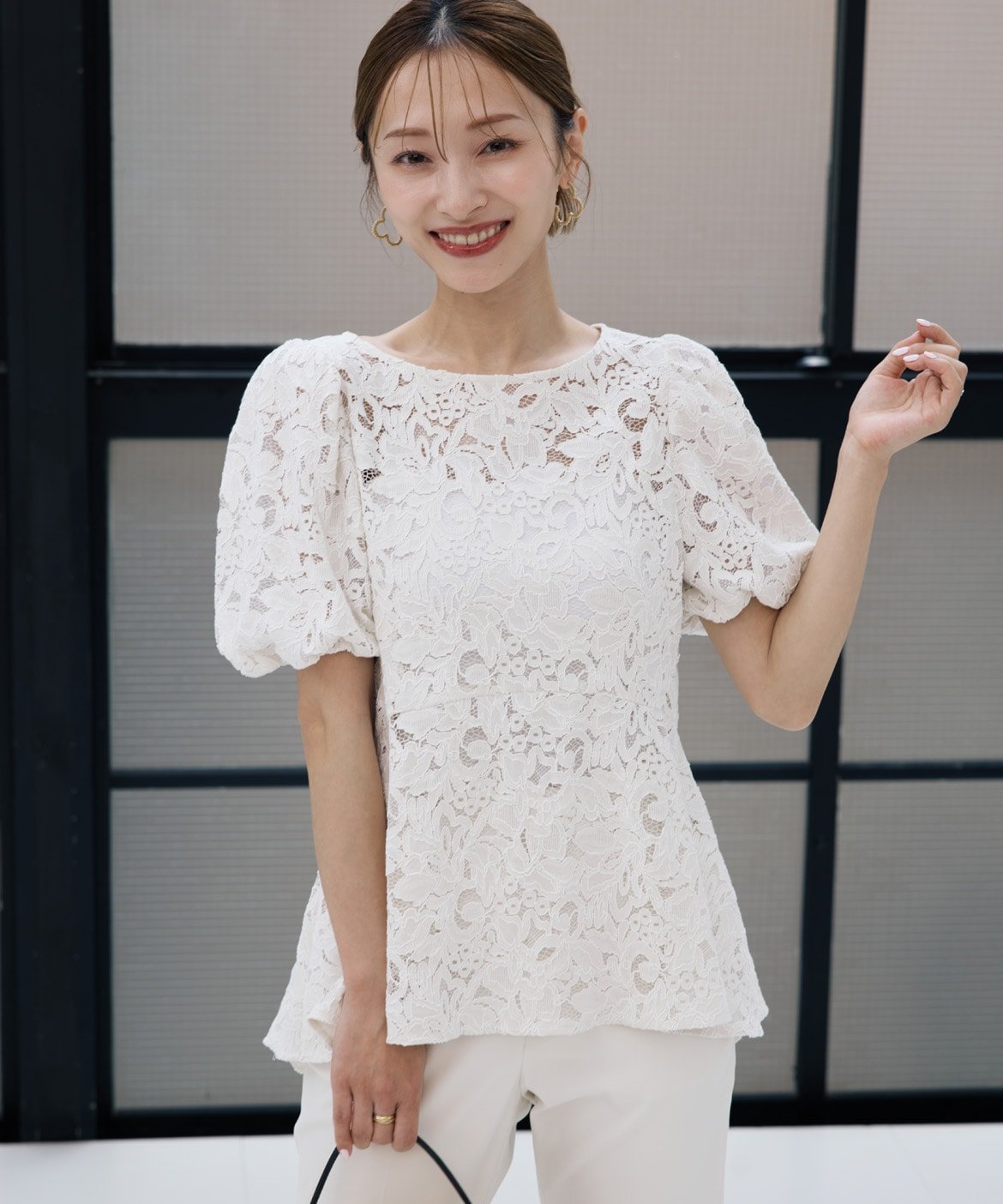 Maglie par ef-de 《M Maglie le cassetto*吉田理紗》シアーレースペプラムブラウス マーリエ ル カセット トップス シャツ・ブラウス ホワイト ネイビー