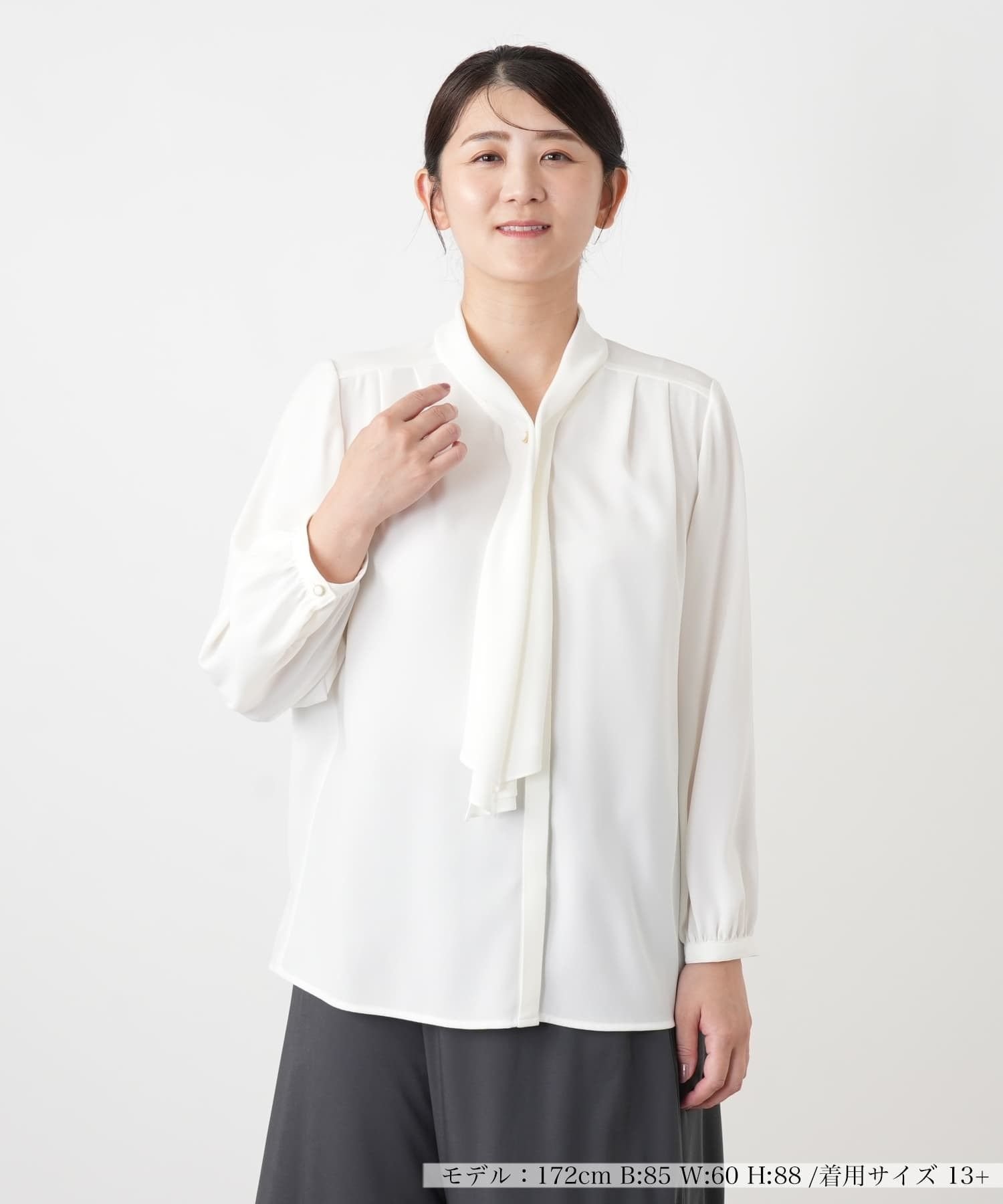 Leilian PLUS HOUSE ブラウス【セレモニー】 レリアン プラスハウス トップス シャツ・ブラウス ホワイト グレー