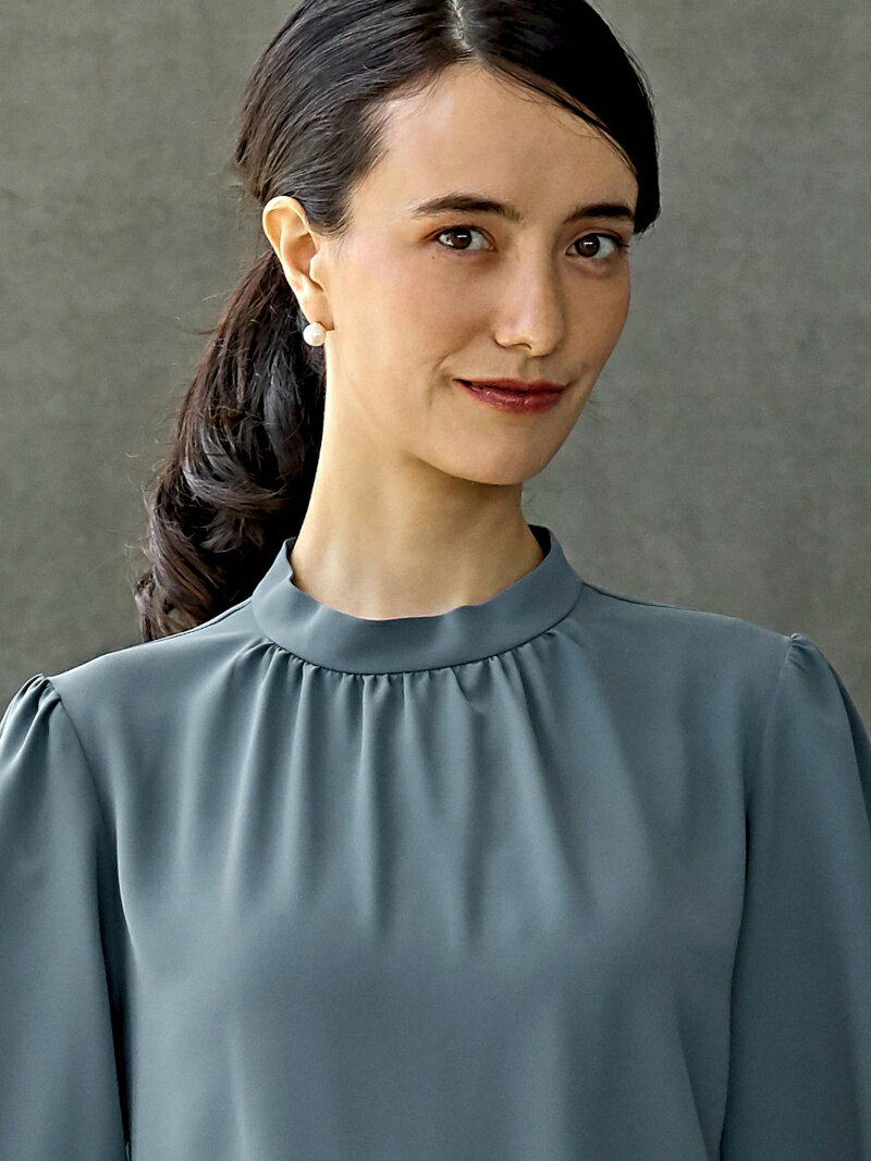 【SALE／50%OFF】UNITED ARROWS green label relaxing D P ハイネックギャザー F/SL ブラウス ユナイテッドアローズ グリーンレーベルリラクシング シャツ/ブラウス 長袖シャツ ブルー ホワイト ネイビー【送料無料】のサムネイル