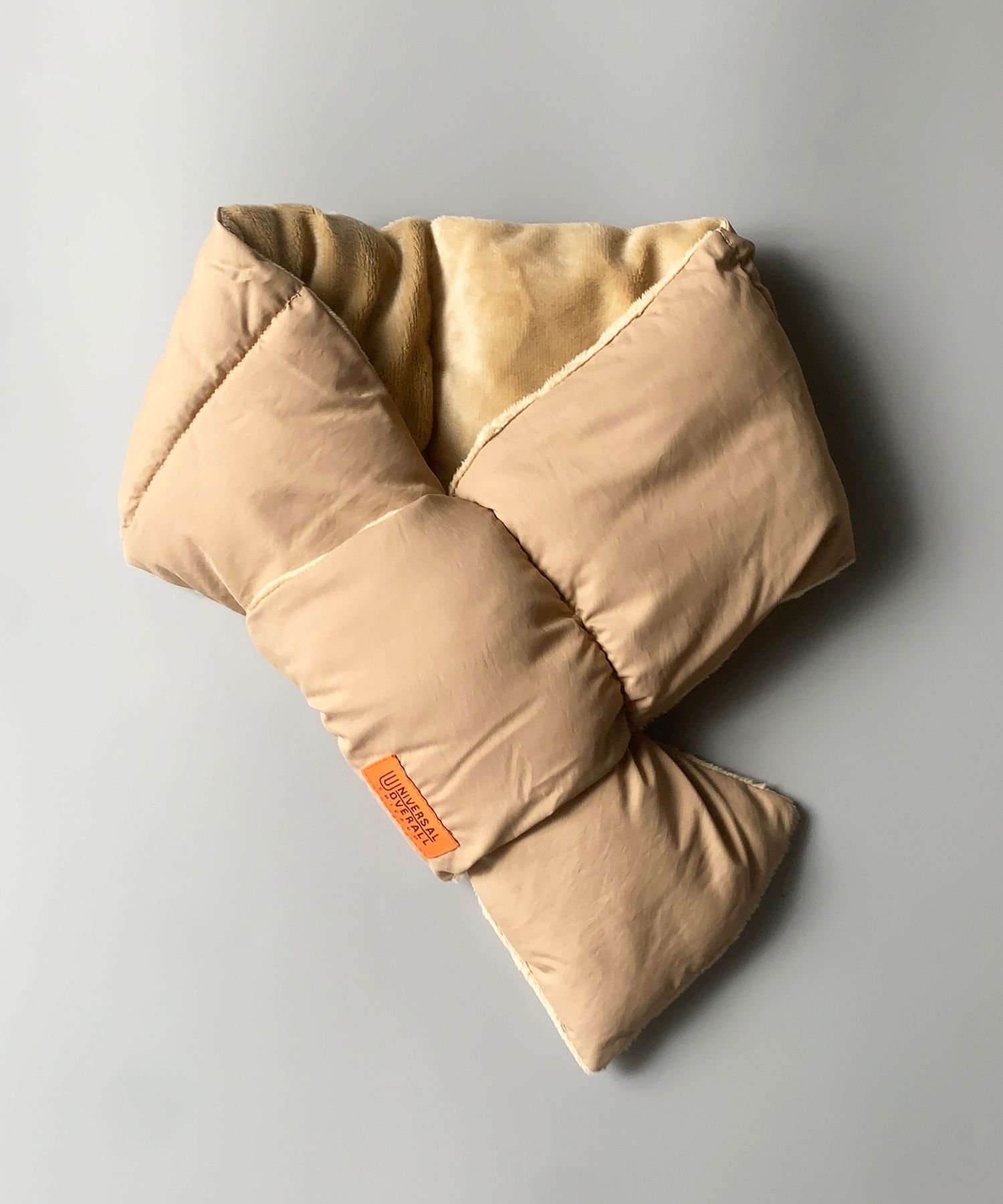 UNIVERSAL OVERALL UNIVERSAL OVERALL タフタ中綿マフラー オーサムコレクト ファッション雑貨 マフラ..