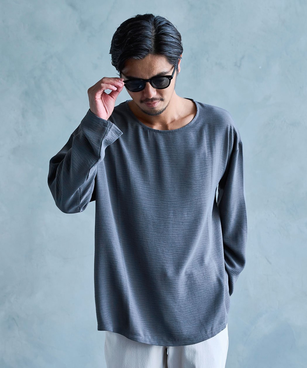 CavariA 布帛ロンTシャツ シルバーバレット トップス カットソー・Tシャツ グレー