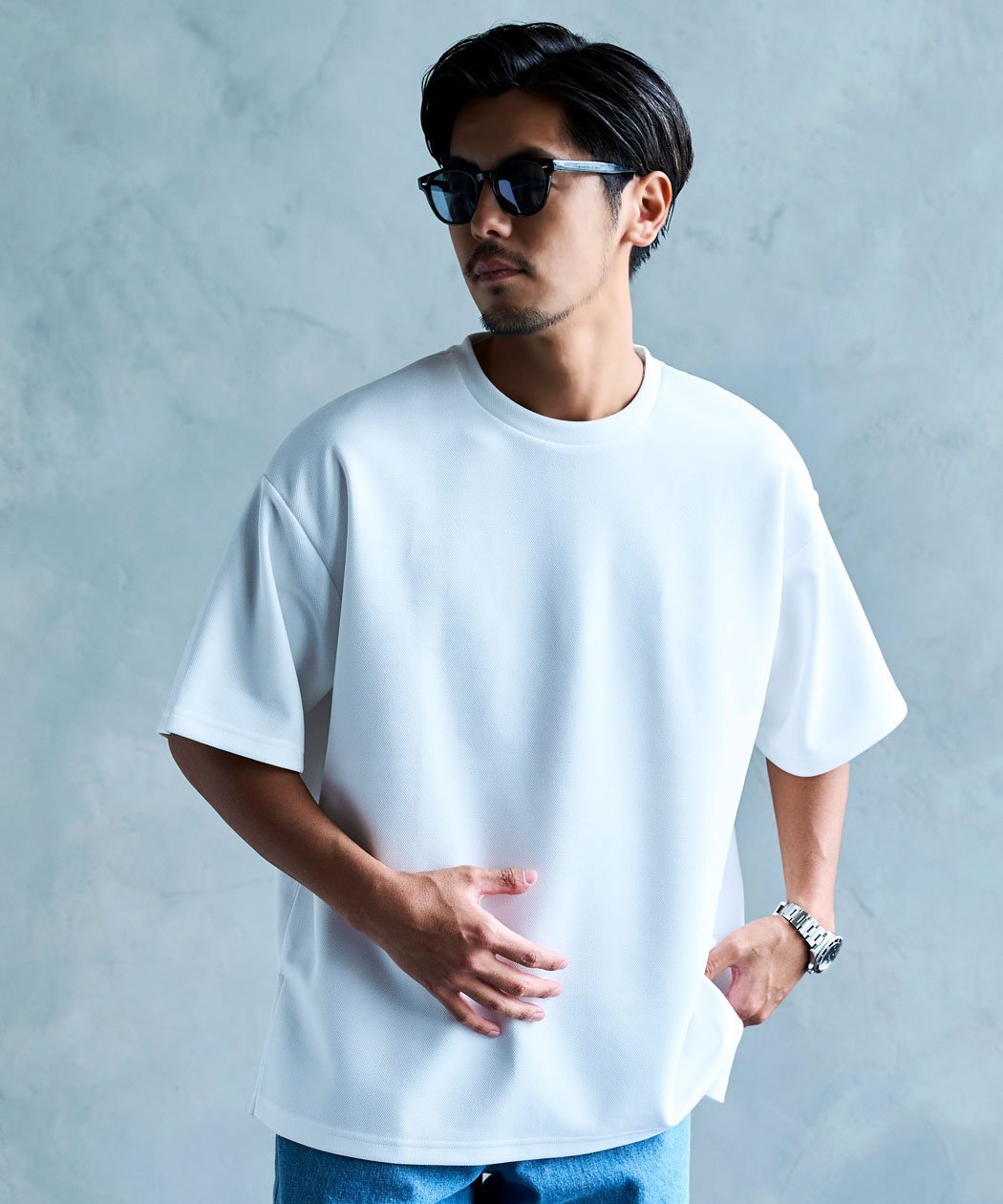 CavariA サイドスリットクルーネック半袖Tシャツ シルバーバレット トップス カットソー・Tシャツ ホワイト ブラック グレー
