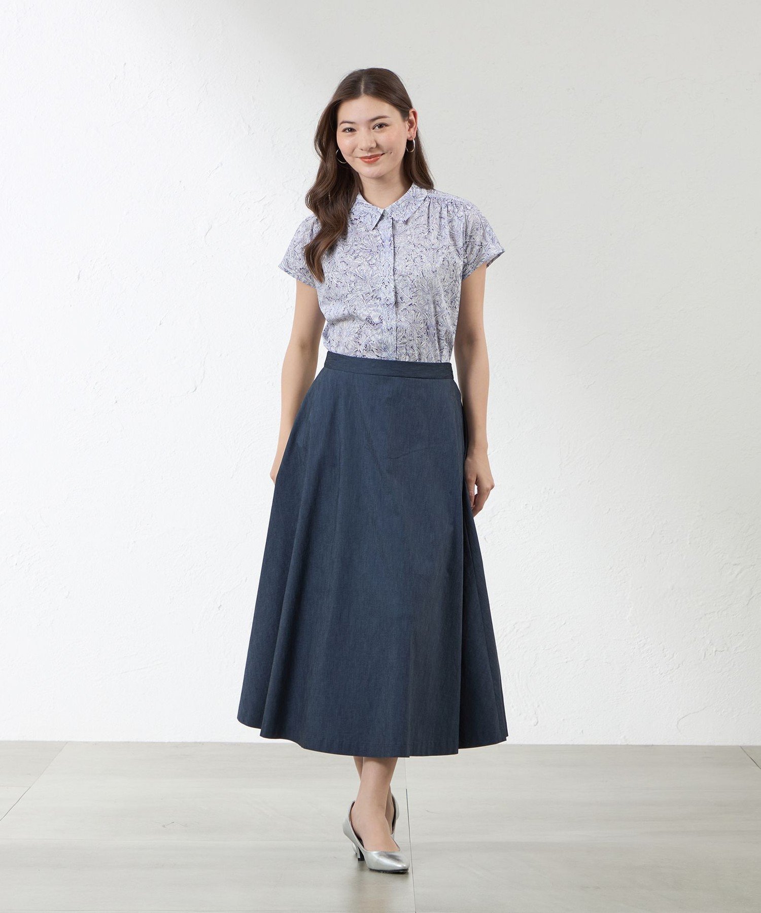 【LIBERTY】Indigo Morris シャツカラーブラウス アマカ トップス シャツ・ブラウス ネイビー