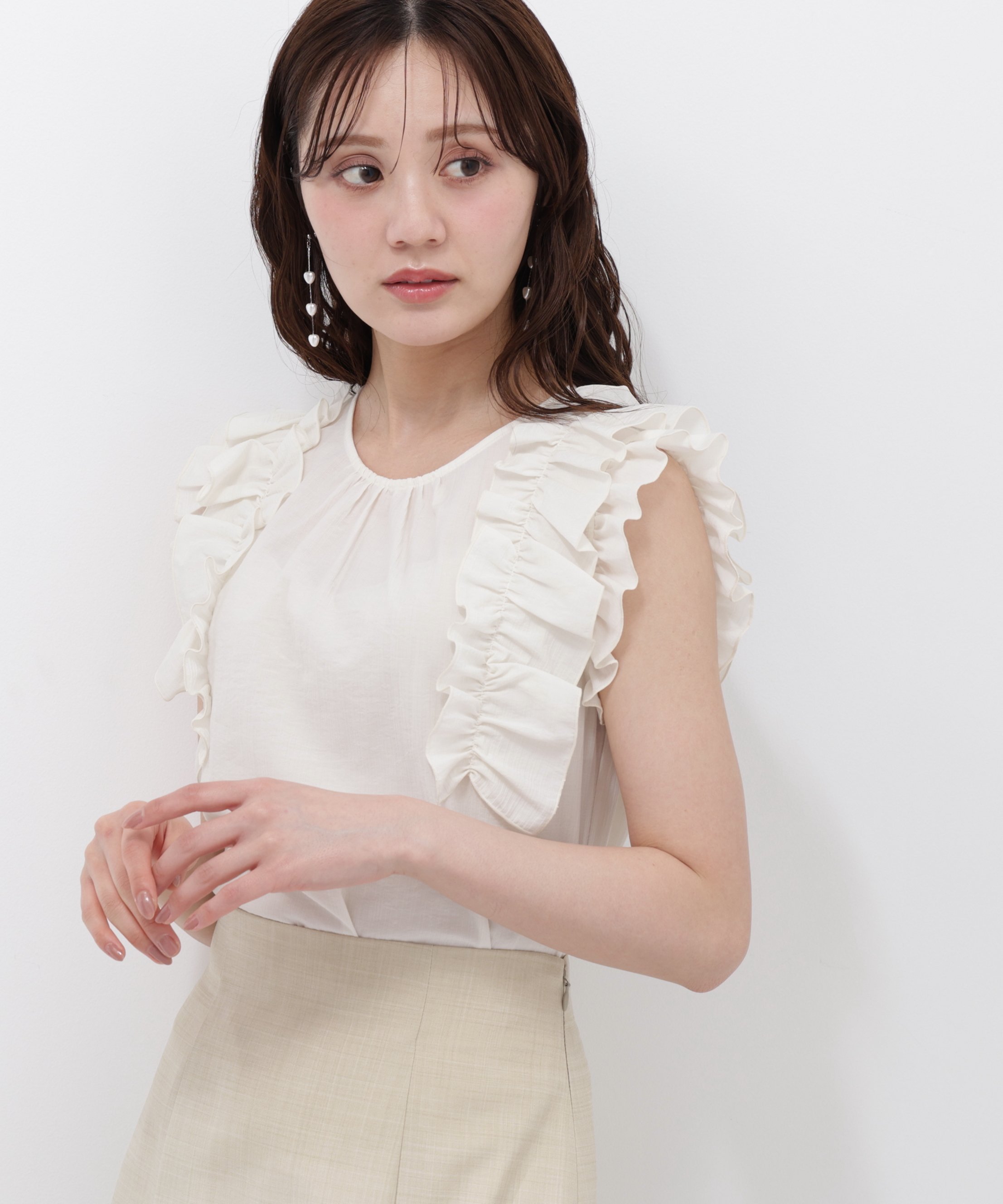 PROPORTION BODY DRESSING ボリュームラッフルブラウス プロポーションボディドレッシング トップス シャツ・ブラウス ベージュ ブラック イエロー