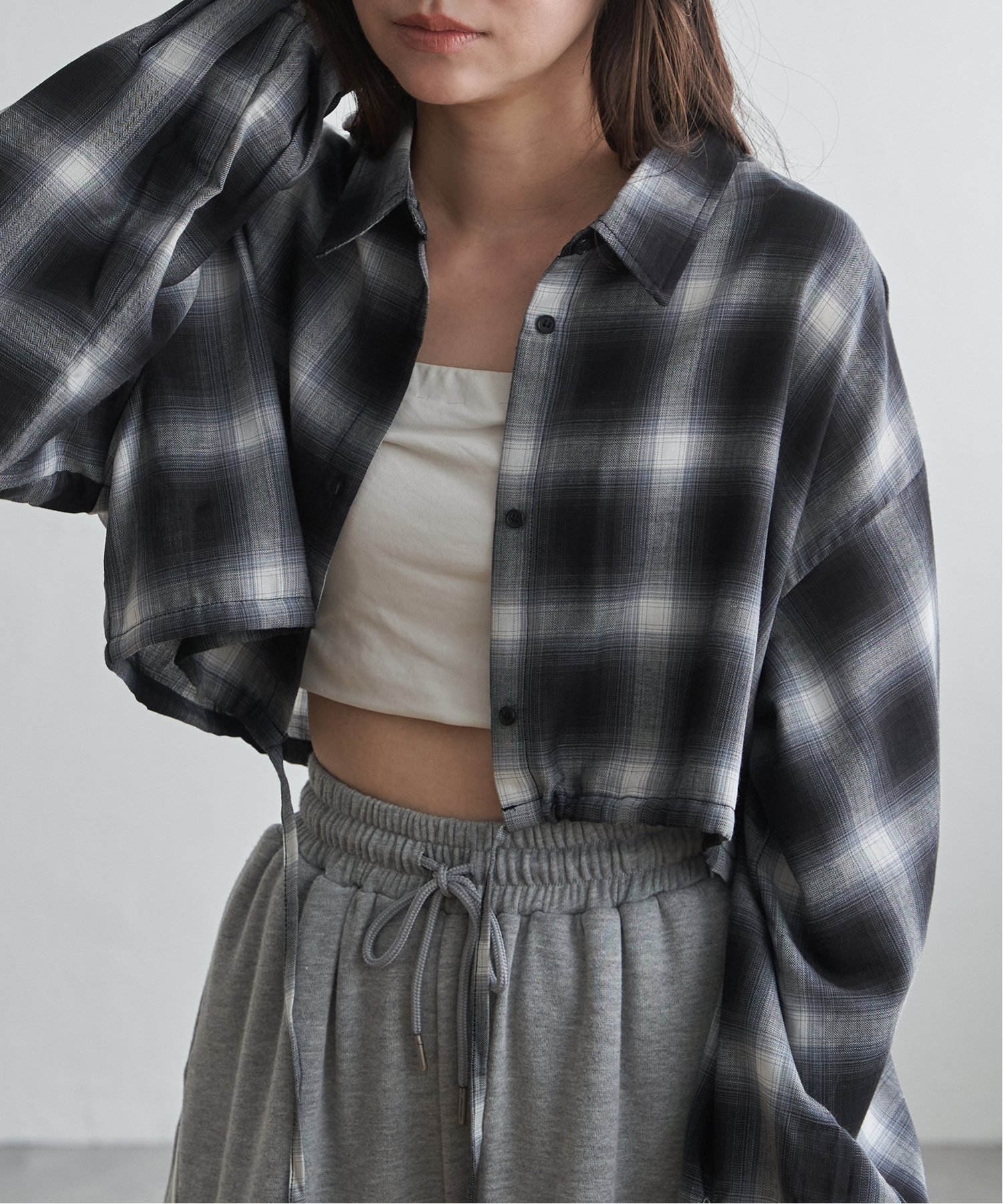 VENCE share style Ladys 裾ドロストショートシャツ ヴァンス エクスチェンジ トップス シャツ・ブラウス レッド ブラック オレンジ