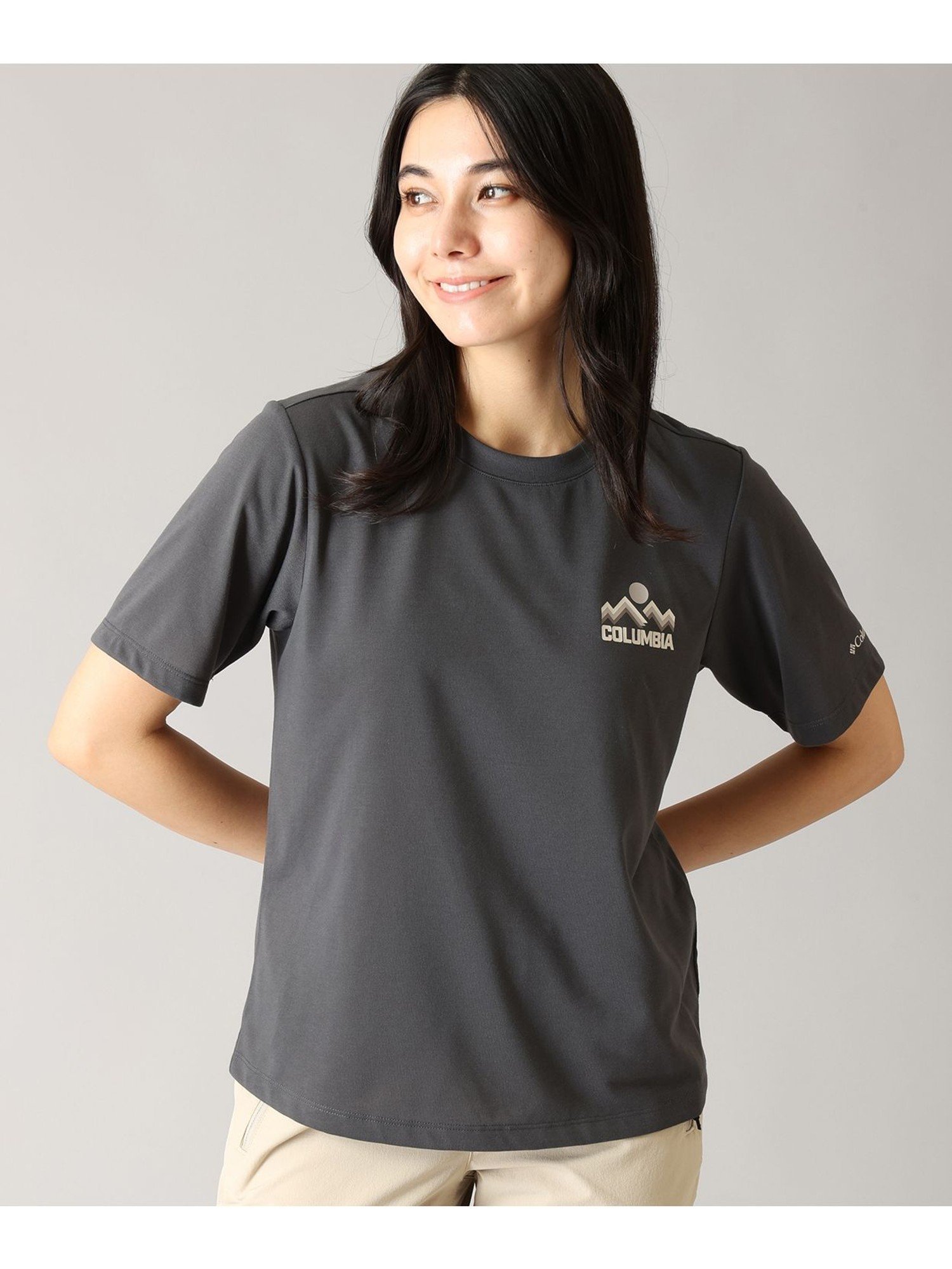 Columbia/ ウィメンズシダートレイルアウトドアグラフィックTシャツ /コロンビア コロンビア トップス カットソー・Tシャツ ブラック ベージュ ブルー