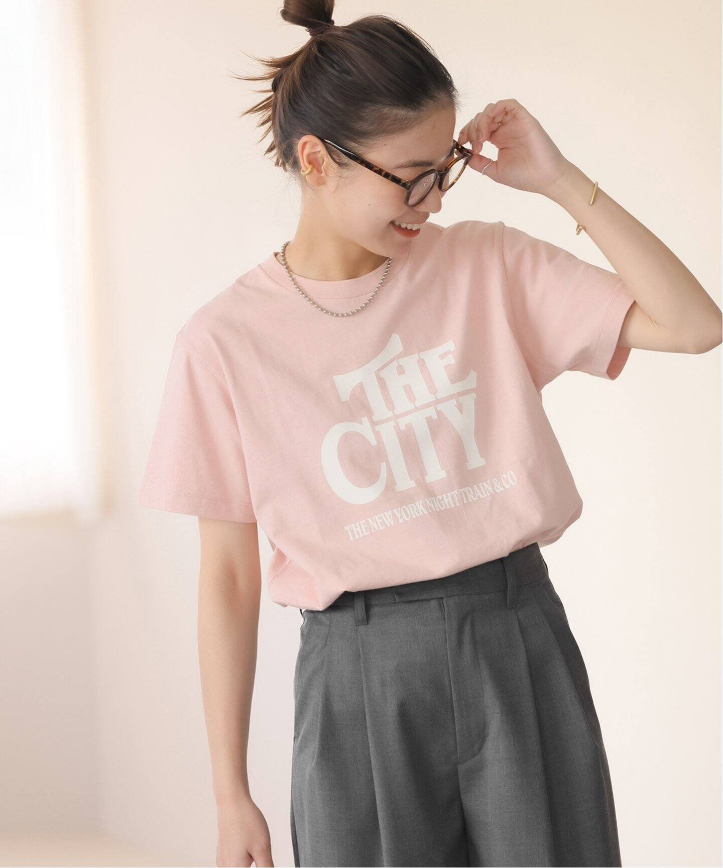 楽天Rakuten FashionJOURNAL STANDARD relume 《追加予約6》CITYロゴTEE ジャーナル スタンダード レリューム トップス カットソー・Tシャツ ピンク【送料無料】