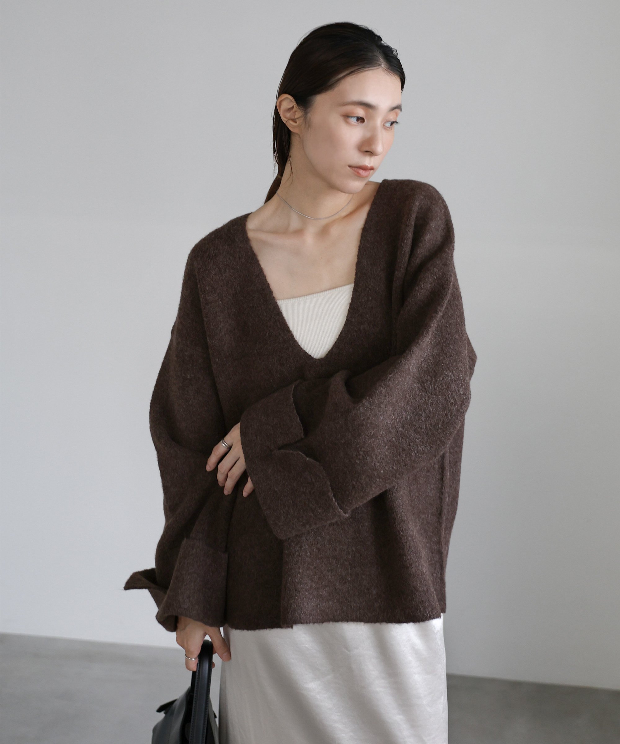 SELECT MOCA ワイドスリーブVネックニット セレクトモカ トップス ニット【送料無料】のサムネイル