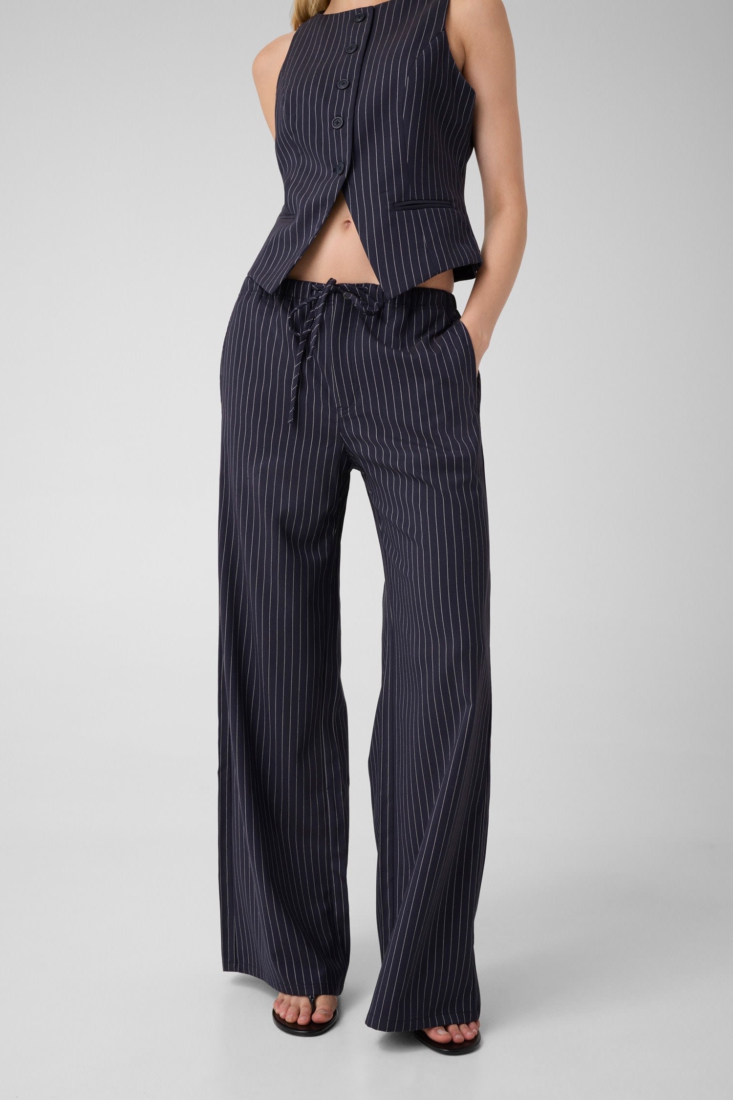 GUESS JEANS/(W)Pinstripe Wide Leg ゲス パンツ スラックス・ドレスパンツ ネイビー