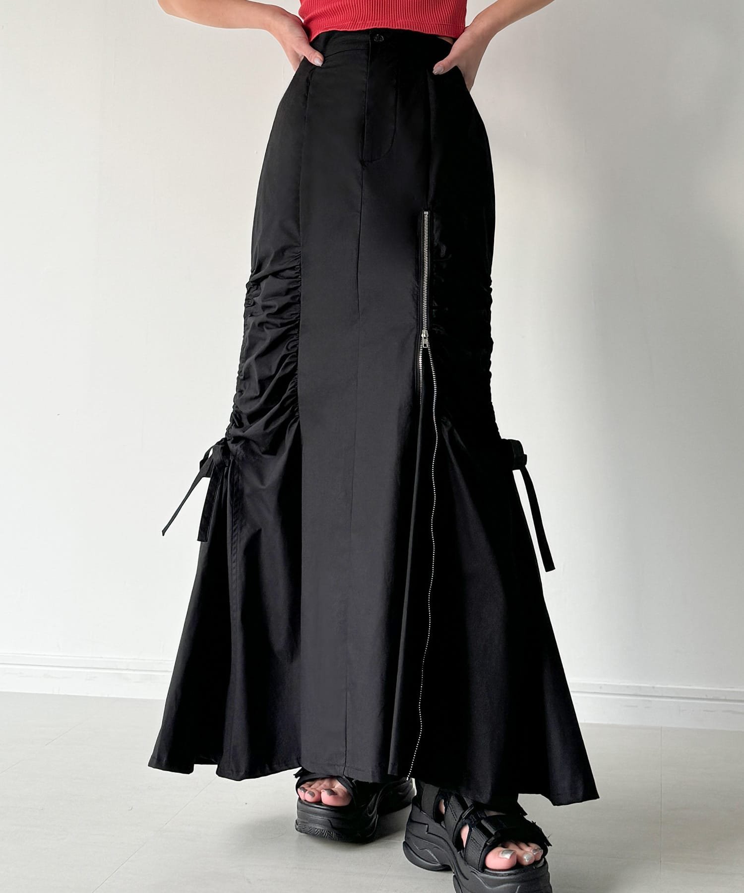 【SALE／74%OFF】JUNOAH オープンジップ マーメイドスカート ジュノア スカート ロング・マキシスカート グレー ブラック ホワイトのサムネイル