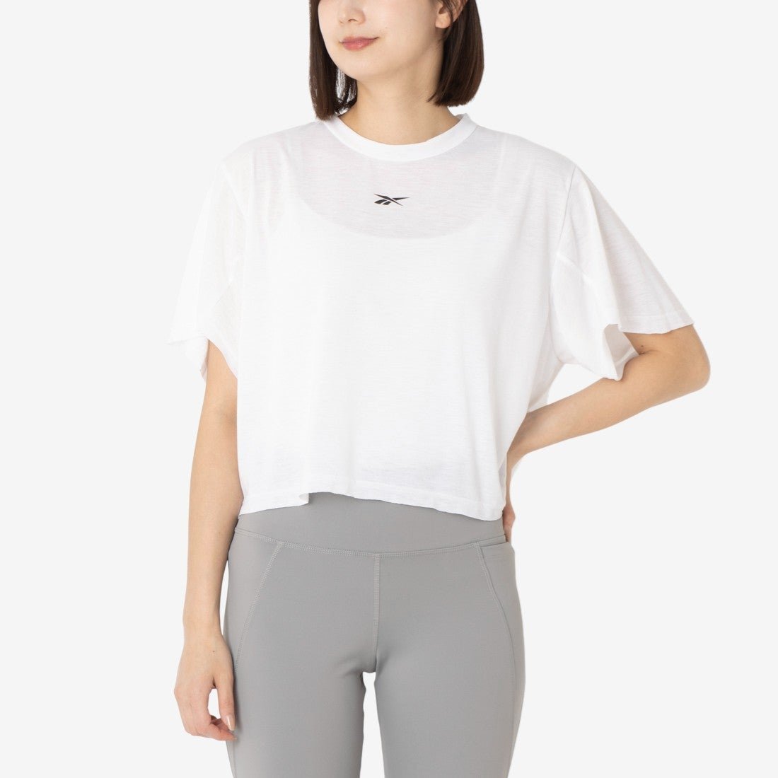ラックス バットウィング グラフィック Tシャツ / LUX BATWING GRAPHIC T-SHIRT リーボック トップス カットソー・Tシャツ ブラック ホワイト