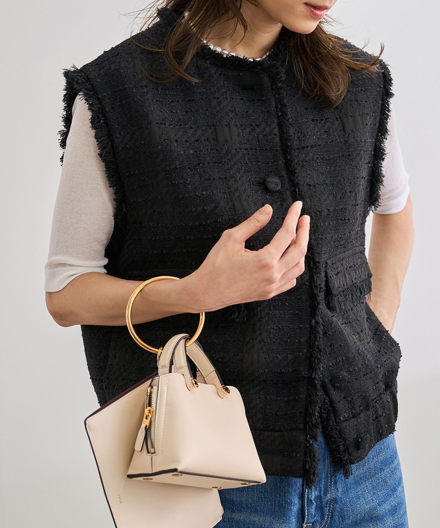 【SALE／40%OFF】ROPE' サマーツイードジレ ロペ トップス ベスト・ジレ ブラック ホワイト【送料無料】