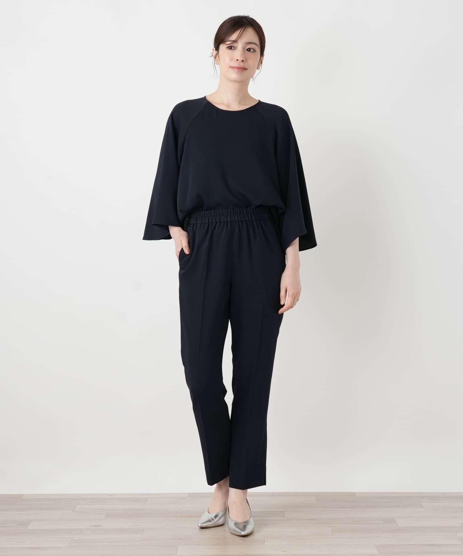 Leilian テーパードアンクルパンツ レリアン パンツ その他のパンツ ベージュ ネイビー