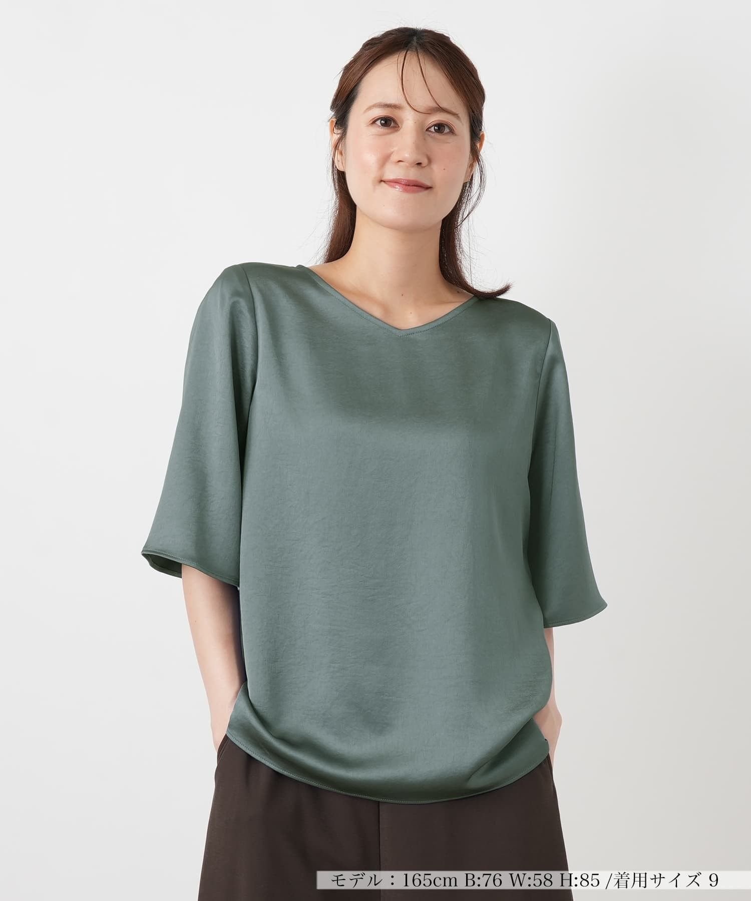 Leilian ワイドVネックブラウス【Leilian WHITE LABEL】 レリアン トップス シャツ・ブラウス グレー ネイビー