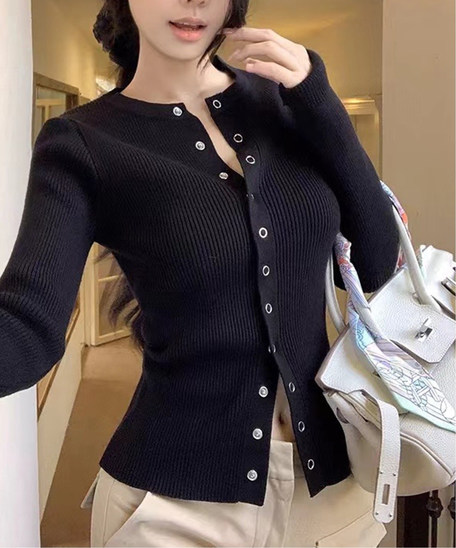 Chiina Chiina/(W)Chiina/【豊富なカラーバリーション】スリムフィット リブトップス カーディガン チェルカ トップス カーディガン ブラック ホワイト レッド グレー