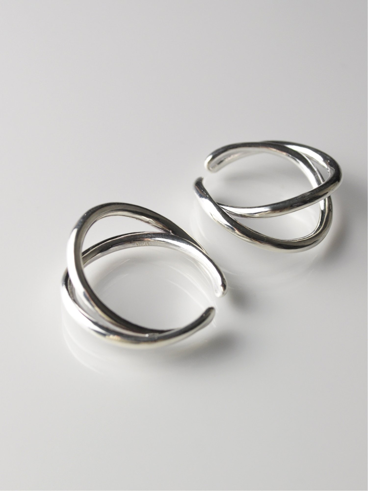 anq. 【anq.】 シルバー925 2連イヤーカフ/リング クークロワッサン アクセサリー・腕時計 イヤリング・イヤーカフ シルバー【送料無料】