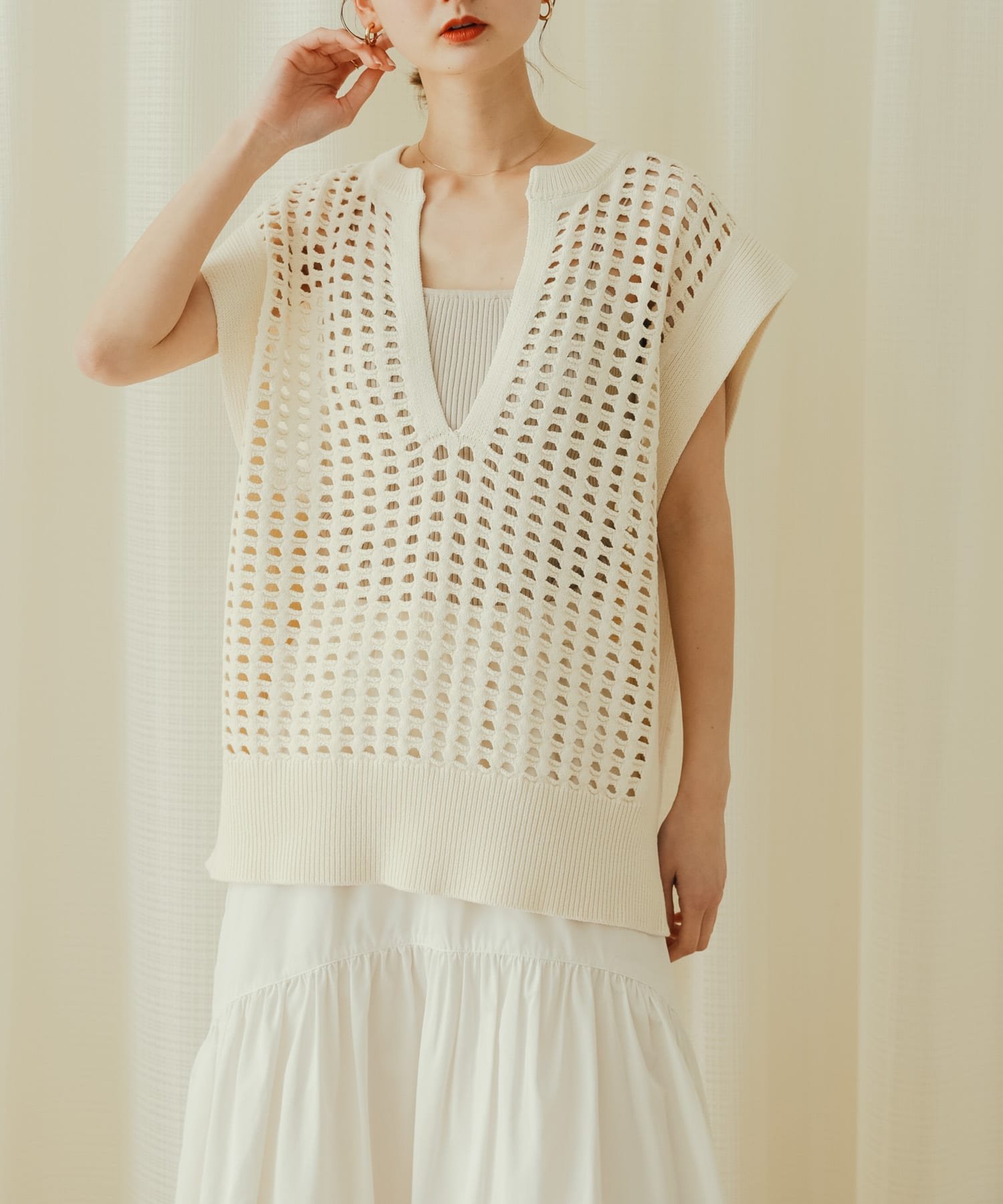 【SALE／60%OFF】SENSE OF PLACE ホールメッシュキーネックニットベスト センス オブ プレイス トップ..