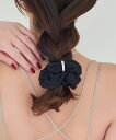 Phoebe メタルグリッターシュシュ ブラック ジュエルアディクト ヘアアクセサリー ヘアゴム ブラック