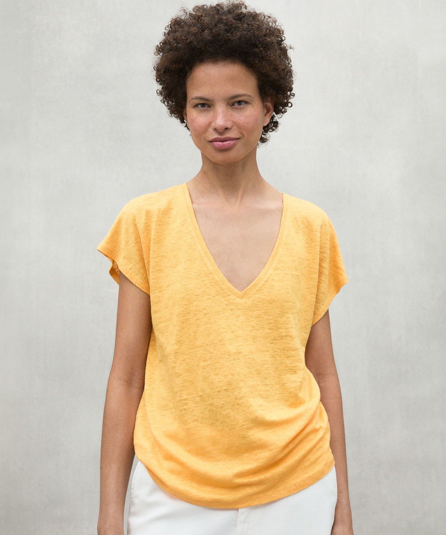 ARENDAL Tシャツ / ARENDAL LINEN T-SHIRT WOMAN エコアルフ トップス カットソー・Tシャツ オレンジ カーキグリーン