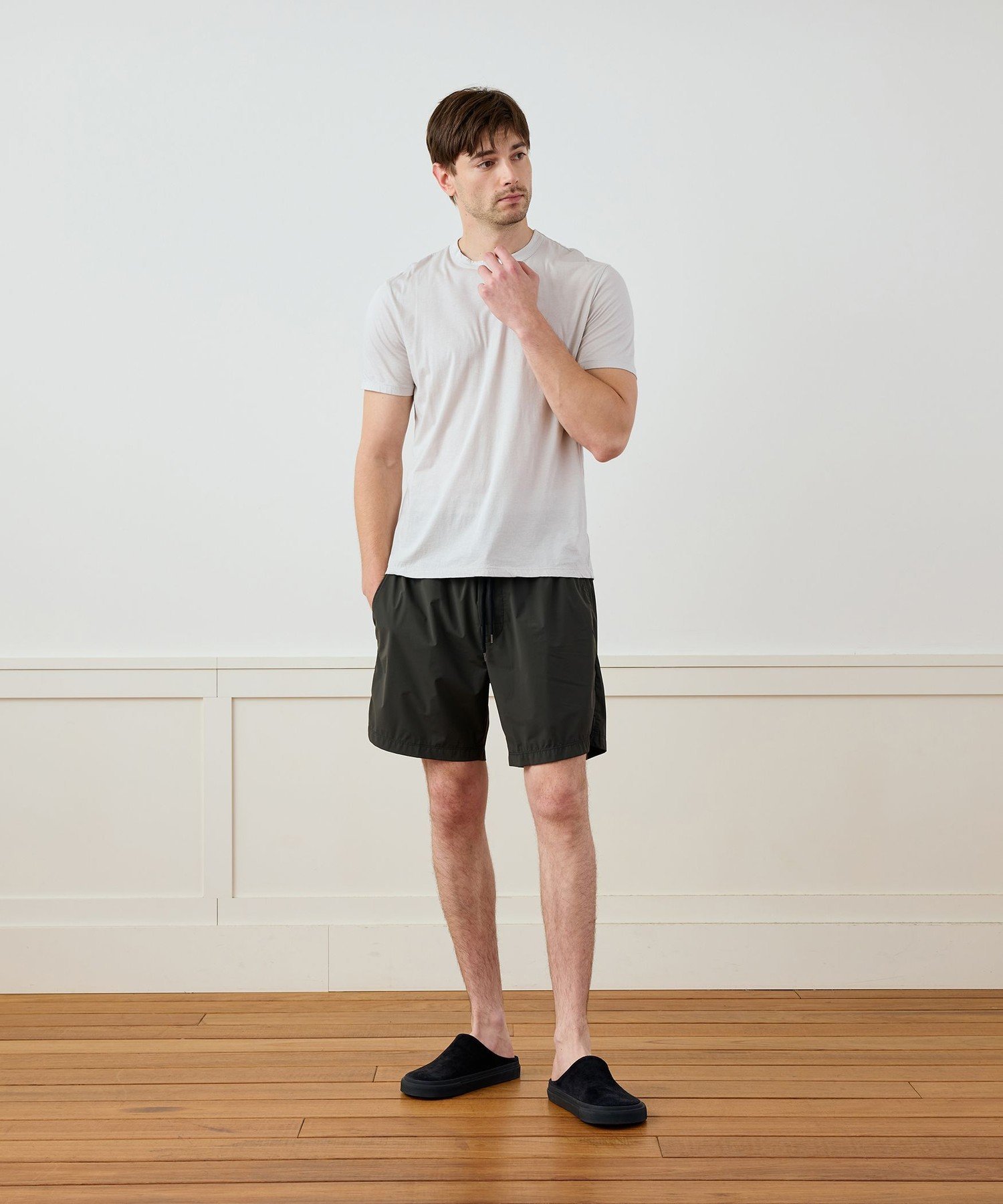 JAMES PERSE ストレッチナイロン スプリットヘム ボードショーツ MTSN4305 トゥモローランド パンツ その他のパンツ イエロー ブラック【送料無料】