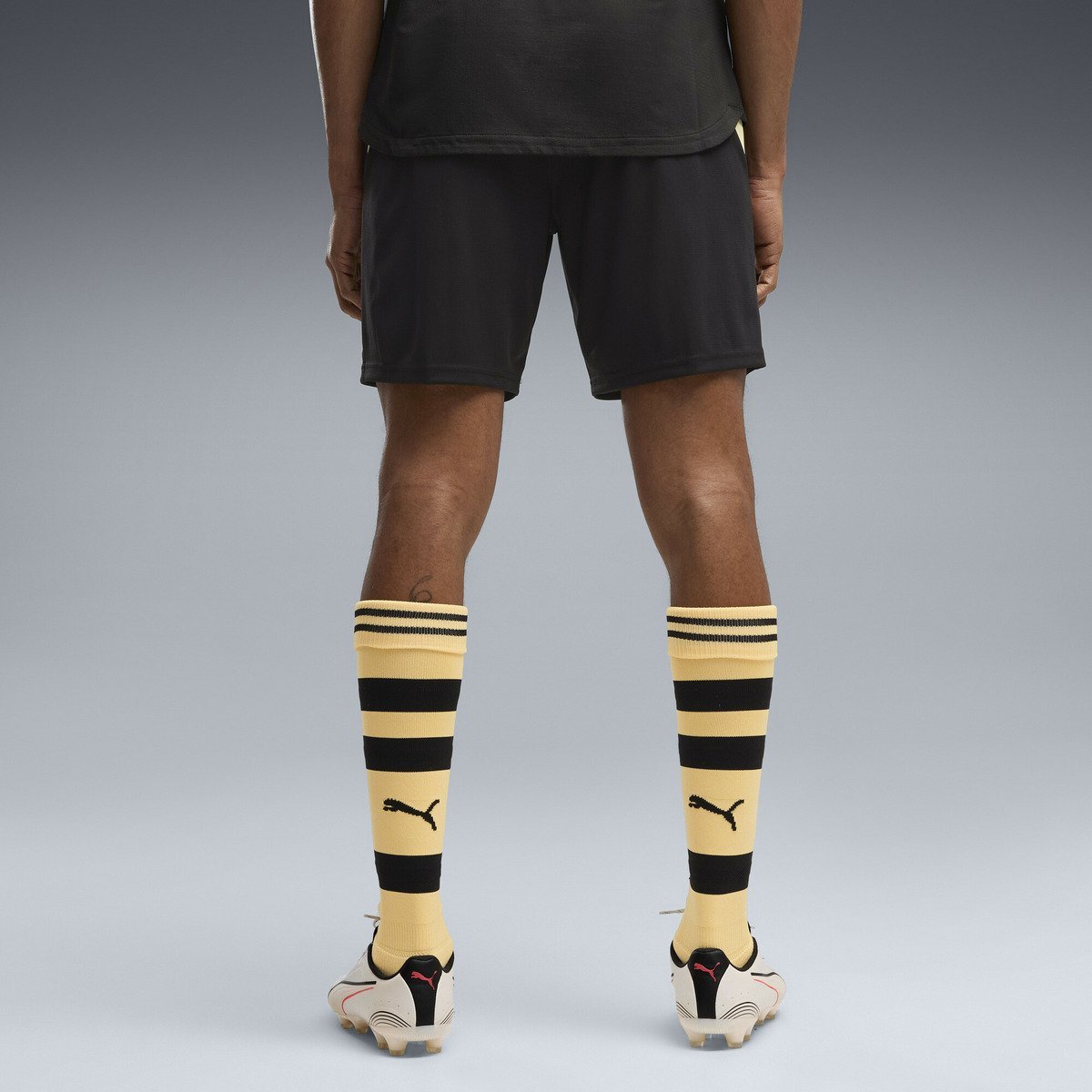 メンズ マンチェスターシティ FC ショーツ MCFC Shorts Replica プーマ パンツ その他のパンツ ブラック