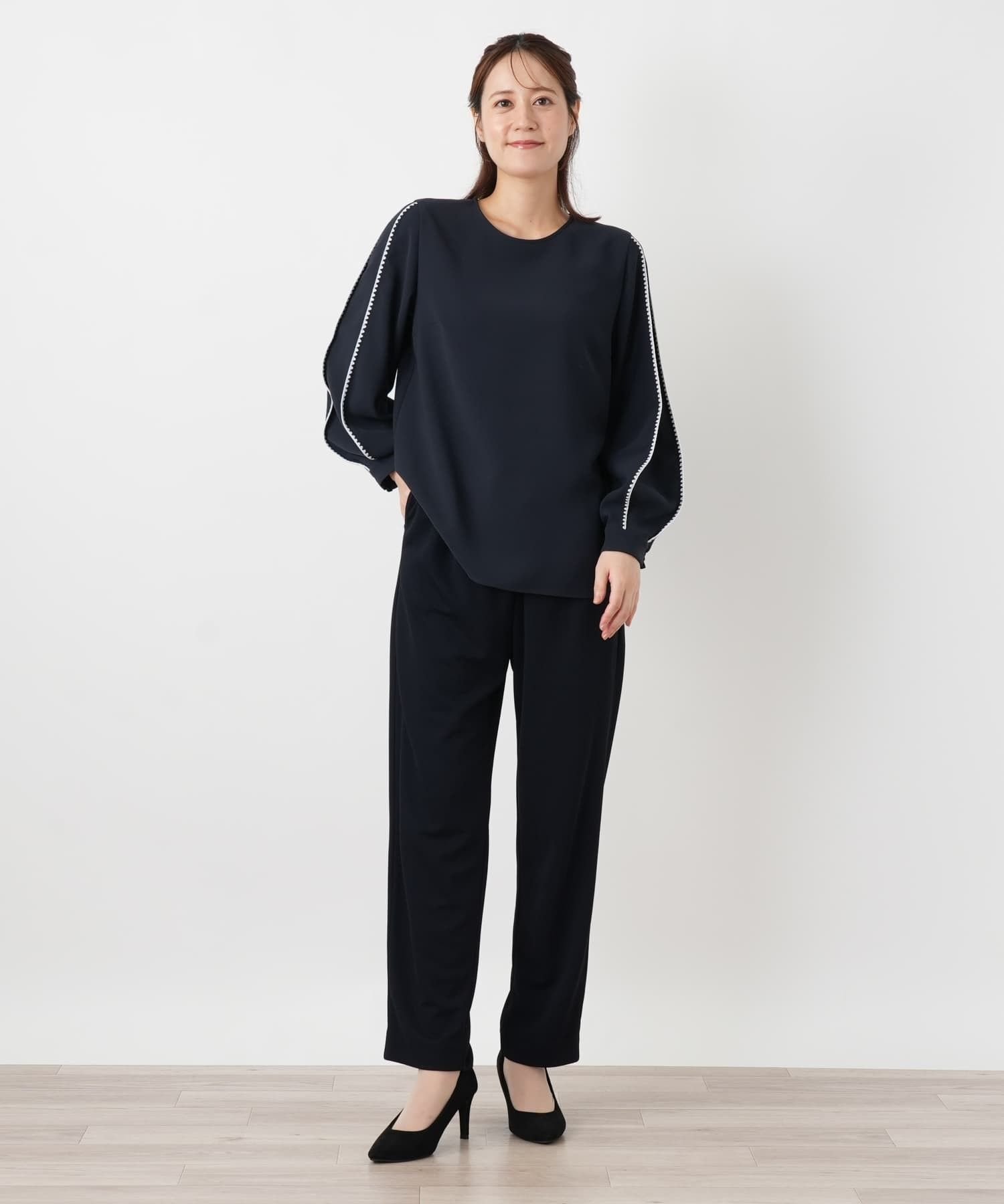 Leilian ペグトップイージーパンツ【Leilian WHITE LABEL】 レリアン パンツ その他のパンツ ネイビー ホワイト