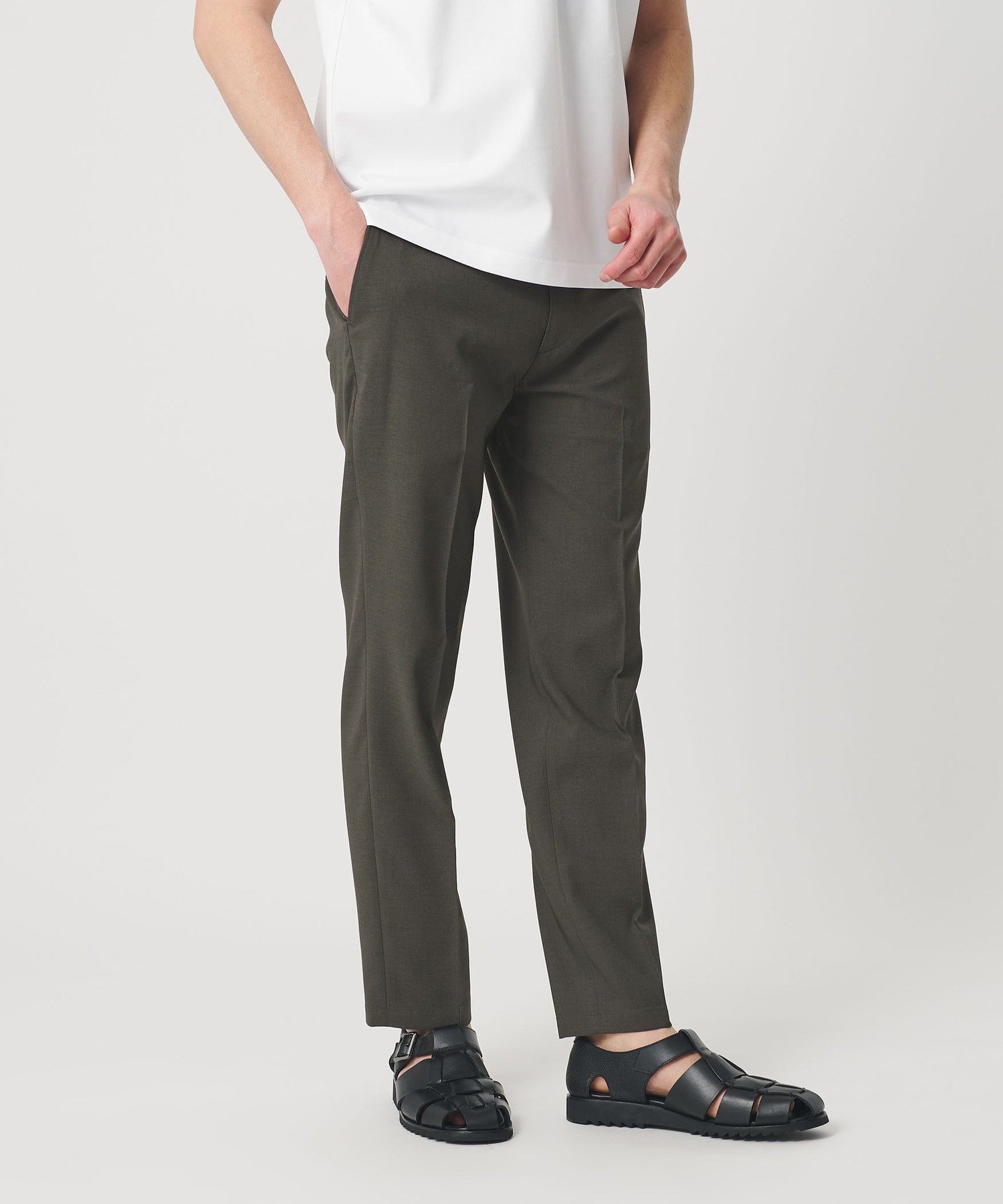 【WEB限定 WARDROBE SMART】 Reflax ノープリーツ スラックス パンツ ビューティー＆ユース ユナイテッドアローズ パンツ スラックス・ドレスパンツ ブラック ベージュ グレー