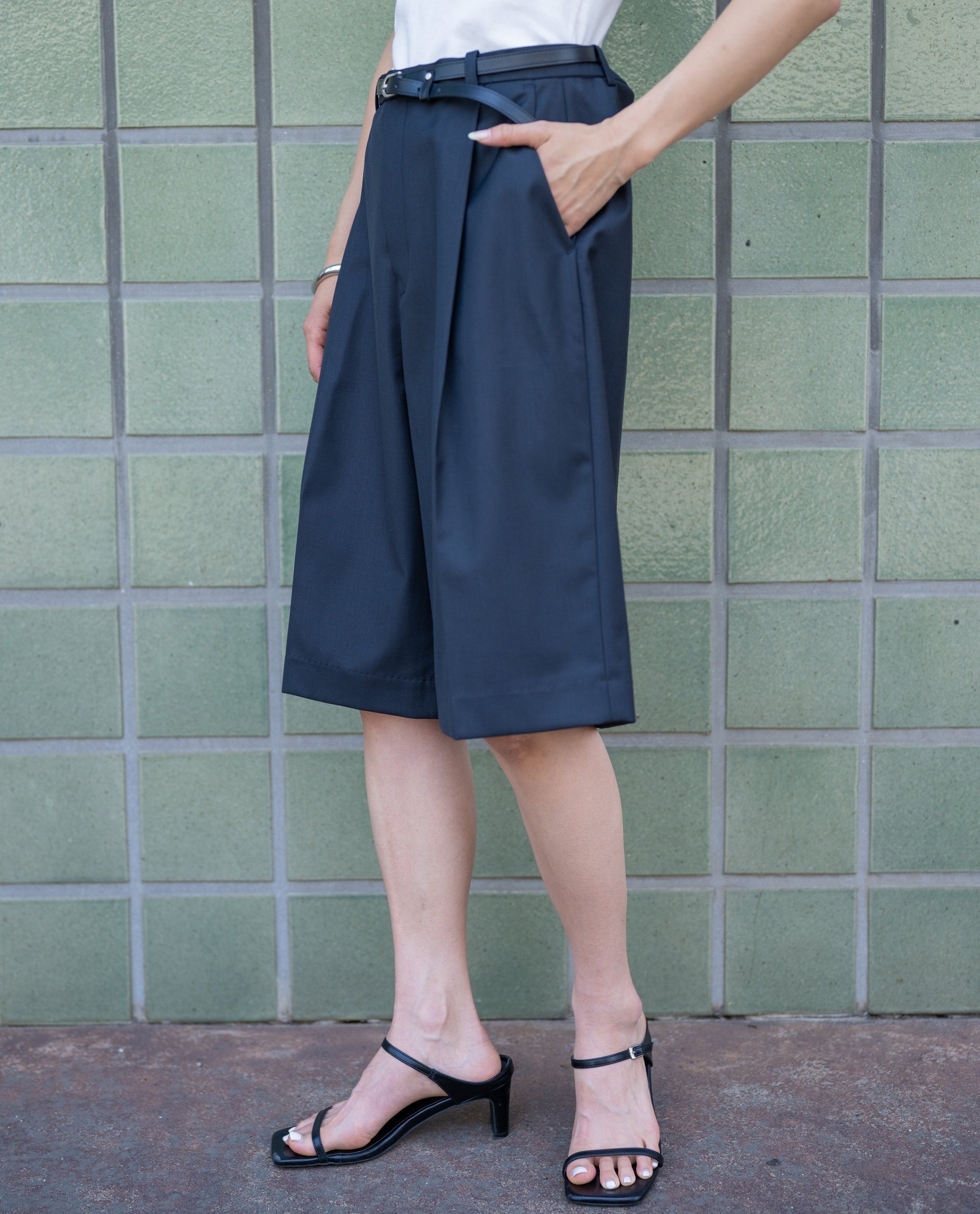 YEVS フロントタックハーフパンツ イーブス パンツ キュロット グレー