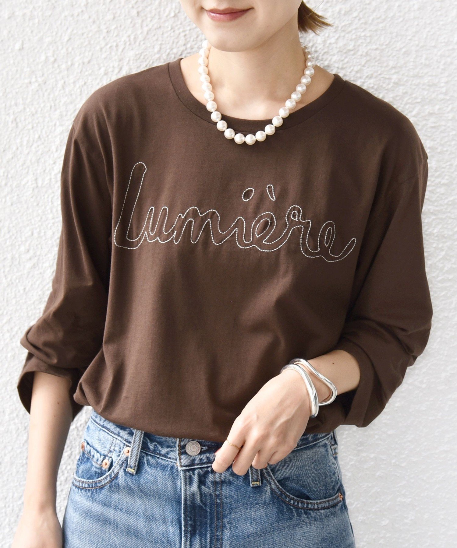 【SALE／10%OFF】SHIPS WOMEN 【WEB限定】バリエーション ロゴ プリント ロングスリーブ TEE シップス トップス カットソー・Tシャツ ホワイト ベージュ ブラウン グレー【送料無料】のサムネイル