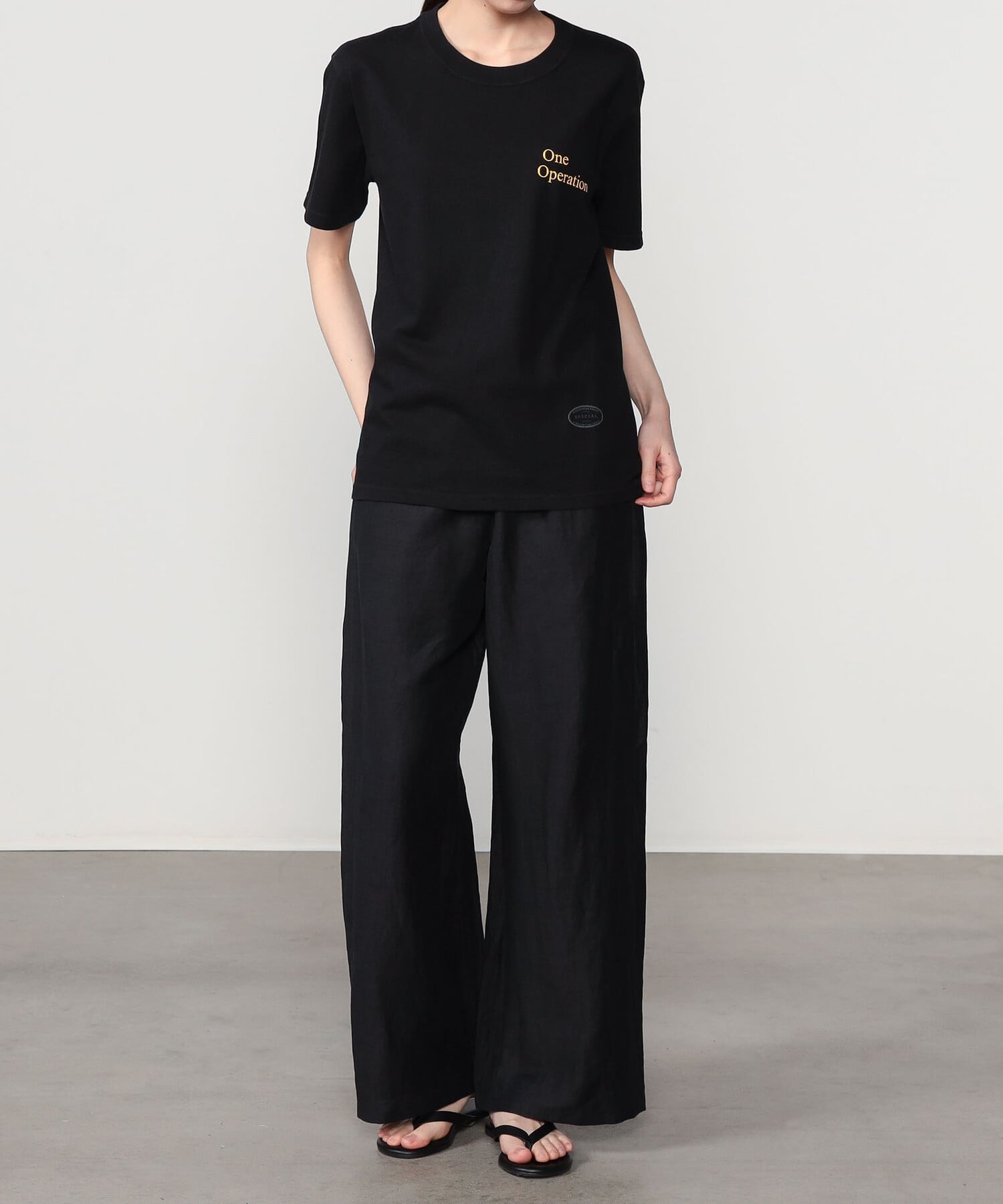 Bshop TANGTANG ｜ 半袖Tシャツ ONE OPE LACK WOMEN ビショップ トップス カットソー・Tシャツ ブラック